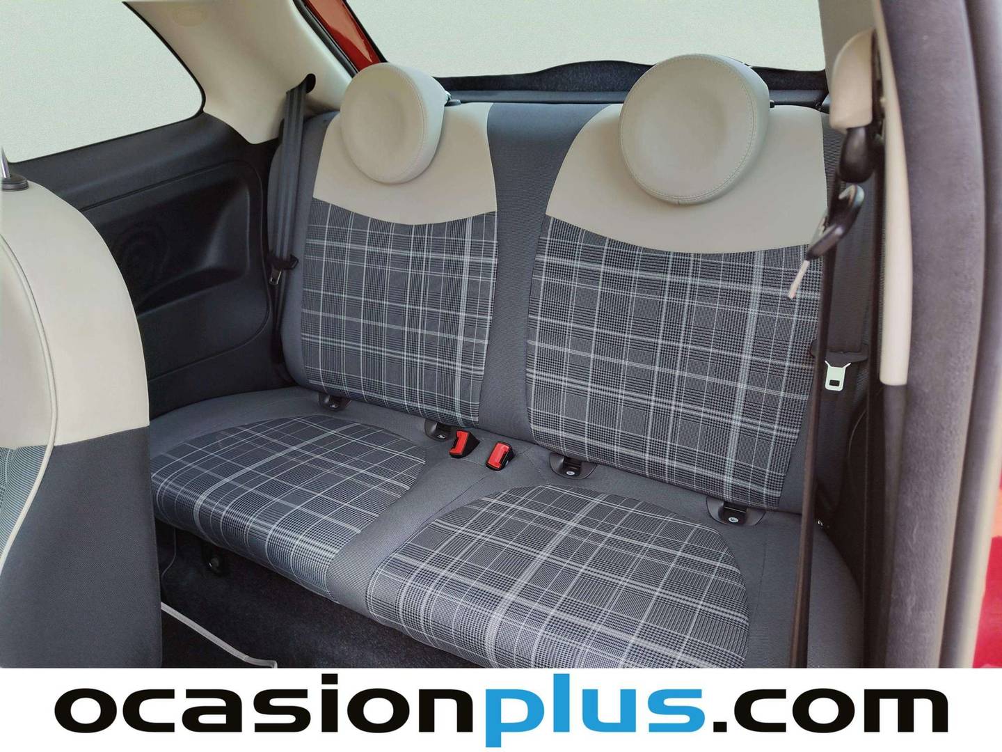 Foto asientos traseros Fiat 500 Fiat 500 1.2 8v Lounge (69 CV)