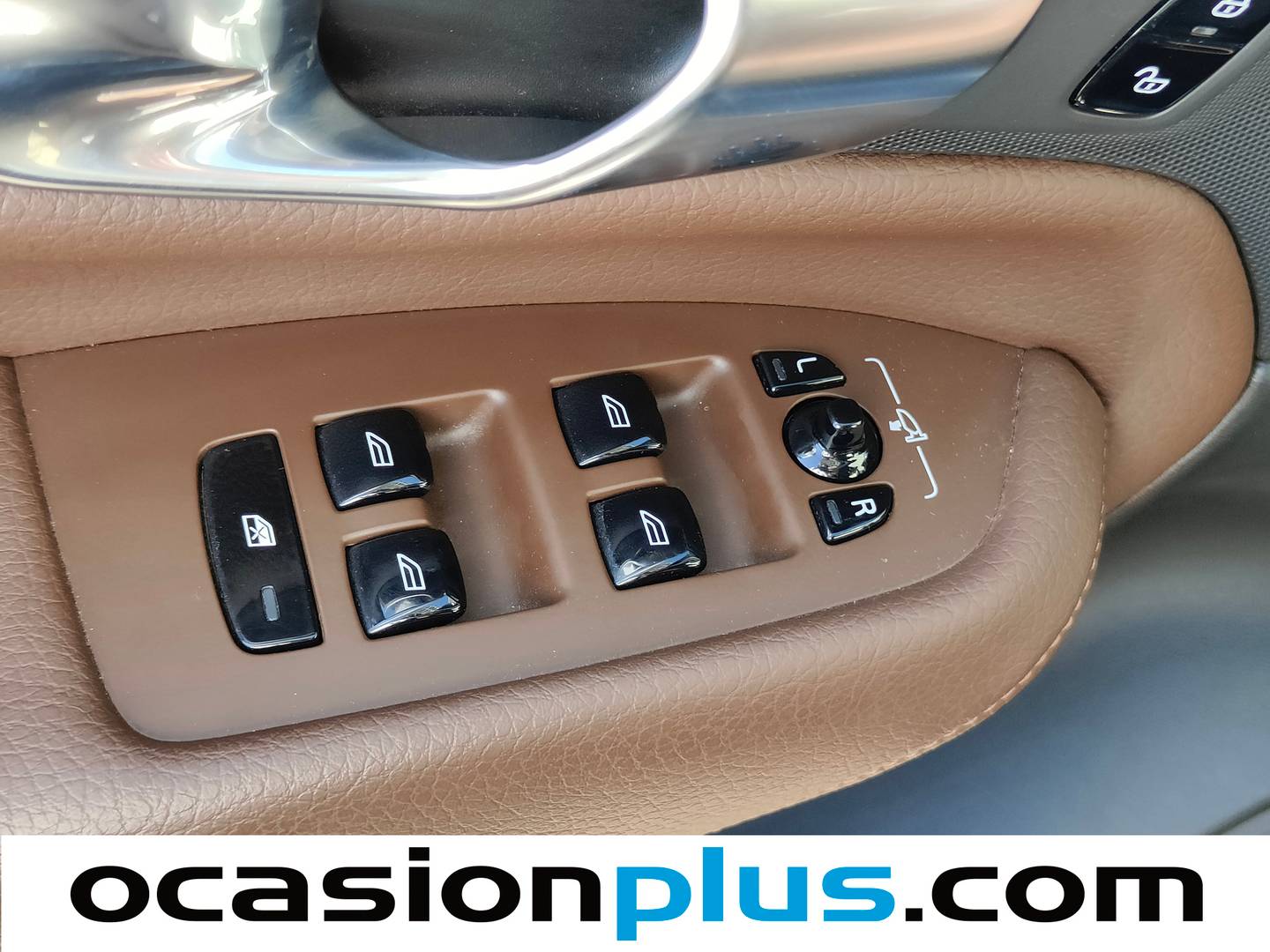 Volvo XC90 Volvo XC90 B5 G Momentum Pro AWD Auto (250 CV) 7 Plazas de ocasión