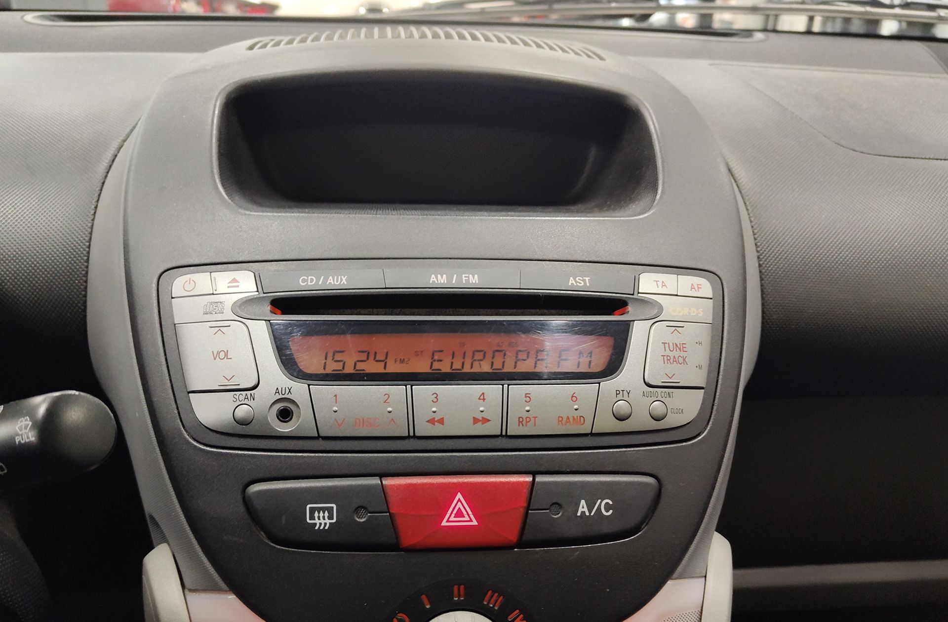 Toyota Aygo 1.0 VVT-i - foto 23