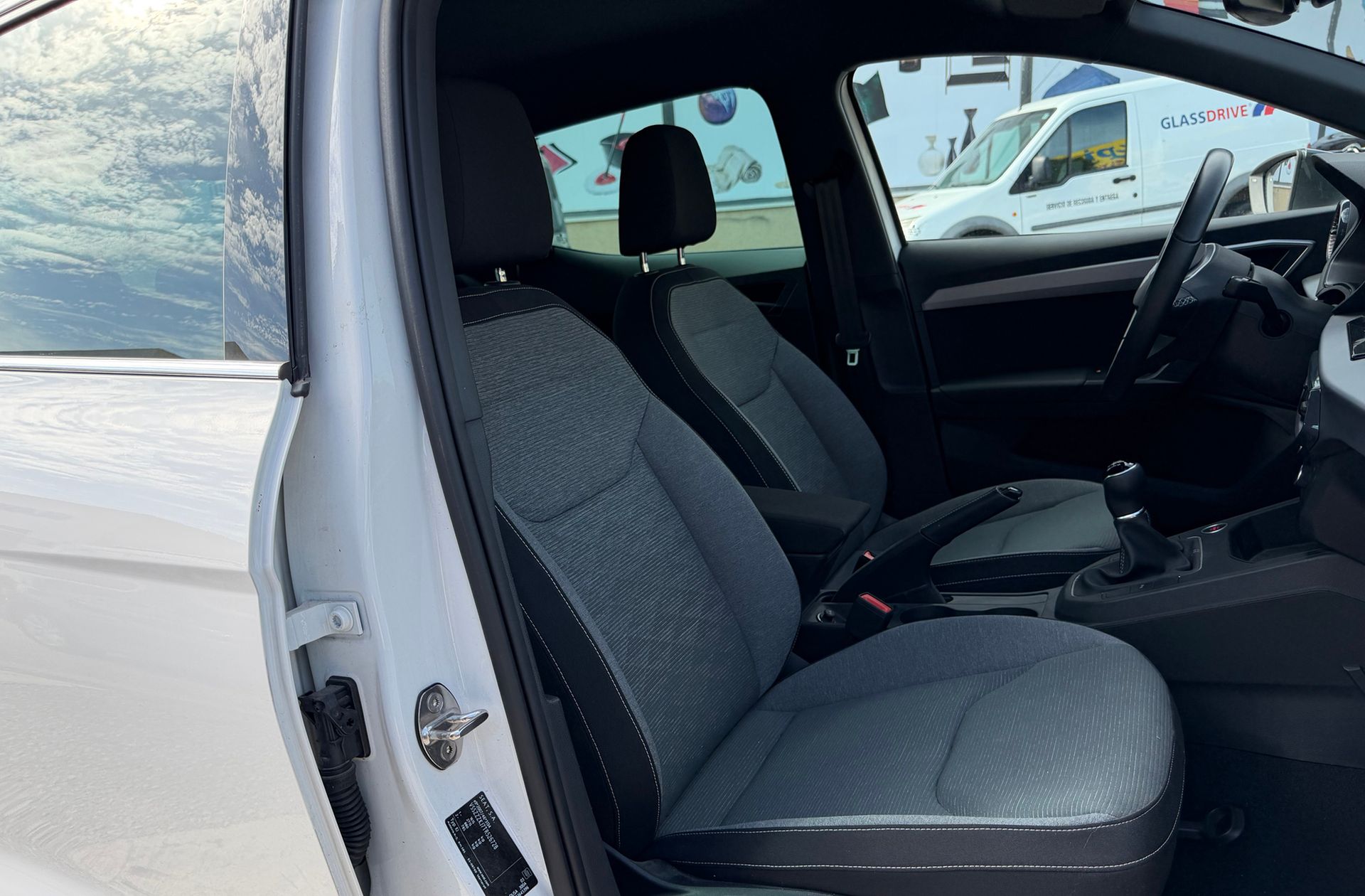 SEAT Ibiza 1.0 TSI Xcellence - foto 17