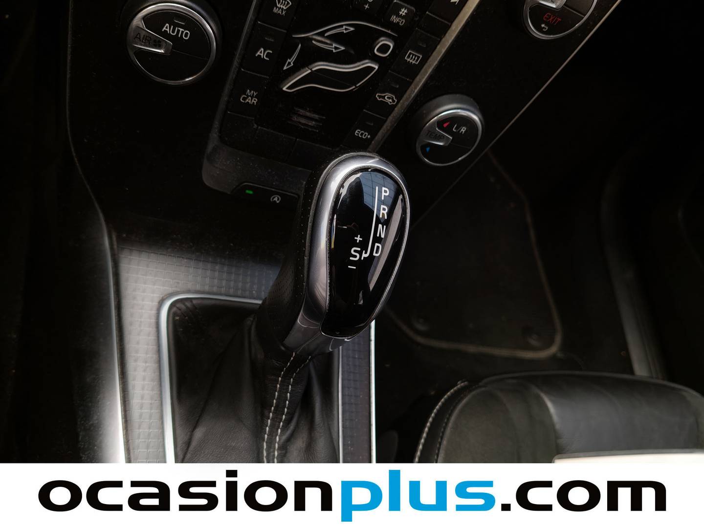 Volvo V40 Volvo V40 R-Design Momentum Auto (152 CV) de segunda mano