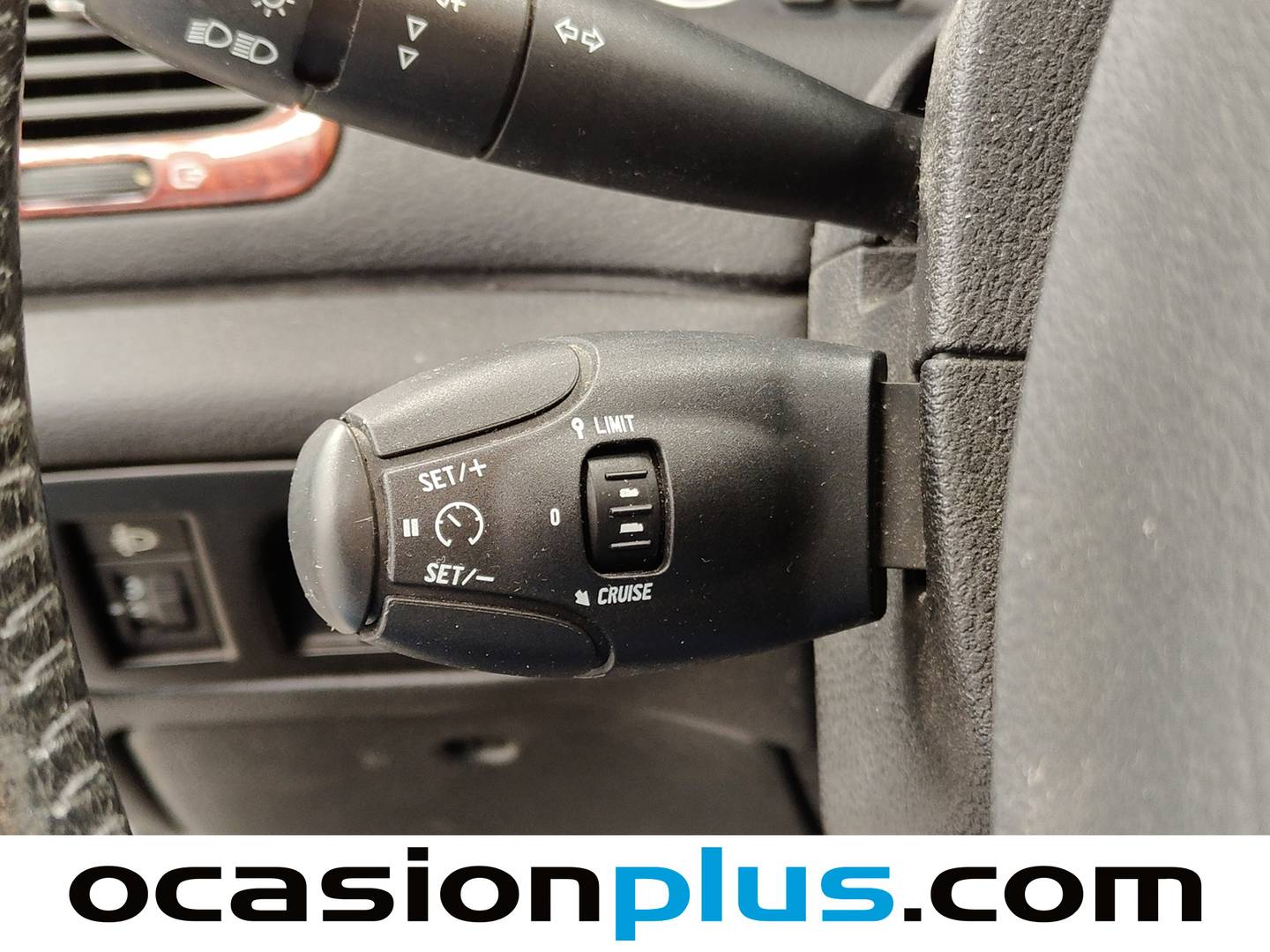 Extras del Peugeot 607 Peugeot 607 2.2i Ebano (163 CV)