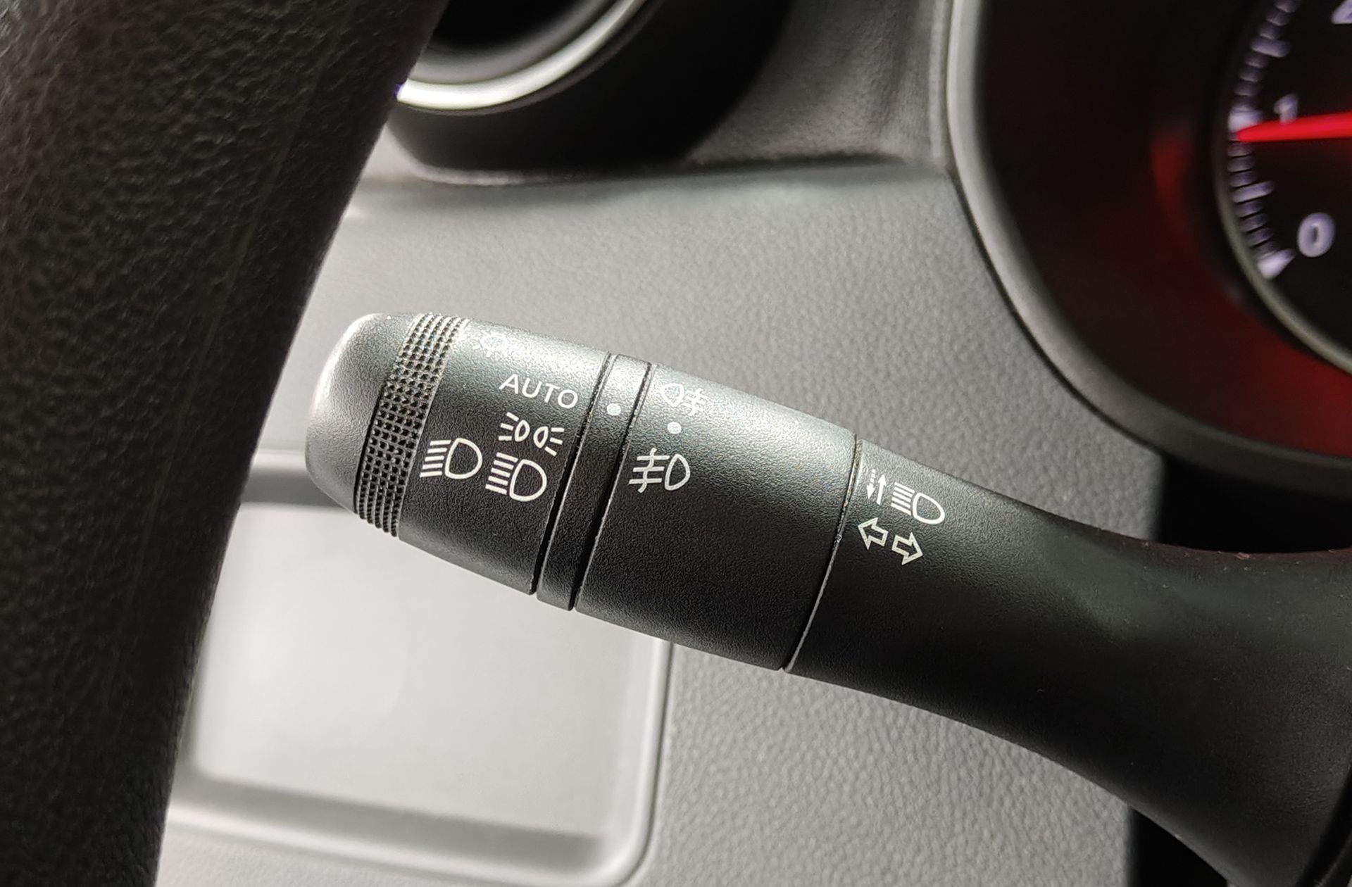 Dacia Duster Essential TCe 4x2 - foto 22