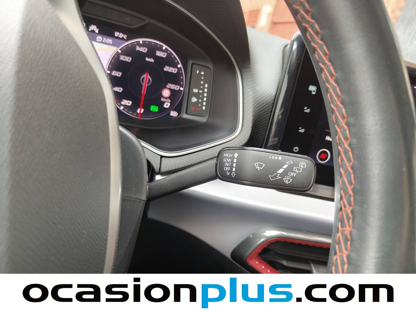 Foto Seat Arona SEAT Arona 1.5 TSI S&S FR XL DSG (150 CV)