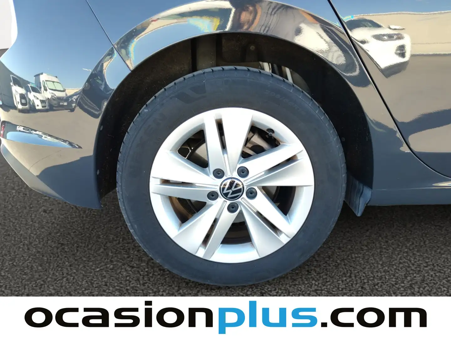 Foto Volkswagen Golf Volkswagen Golf Life 1.0 eTSI  (110 CV) DSG