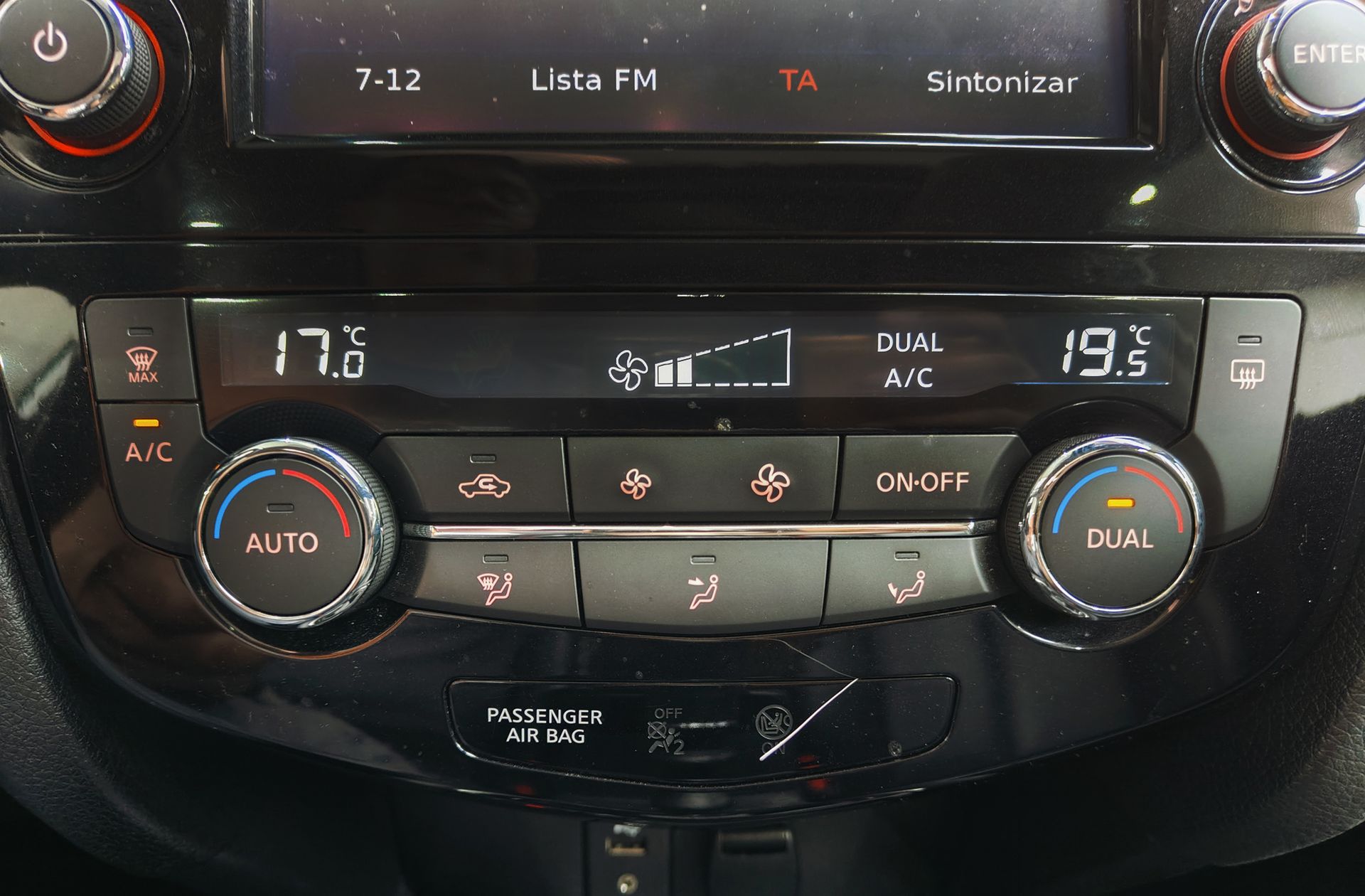 Nissan X-Trail DIG-T Tekna - foto 33