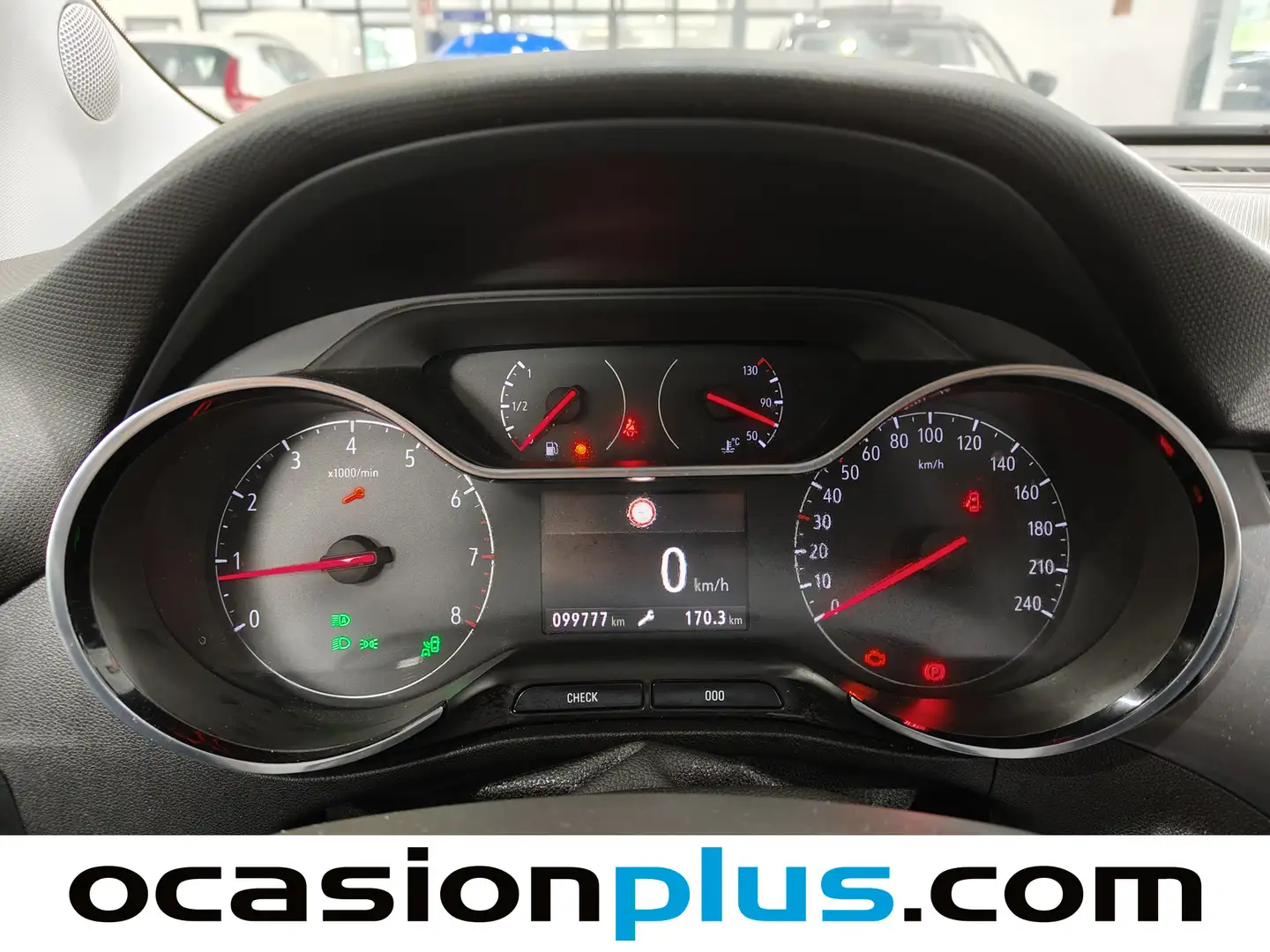 Foto Opel Crossland X Opel Crossland X 1.2 Innovation (130 CV)