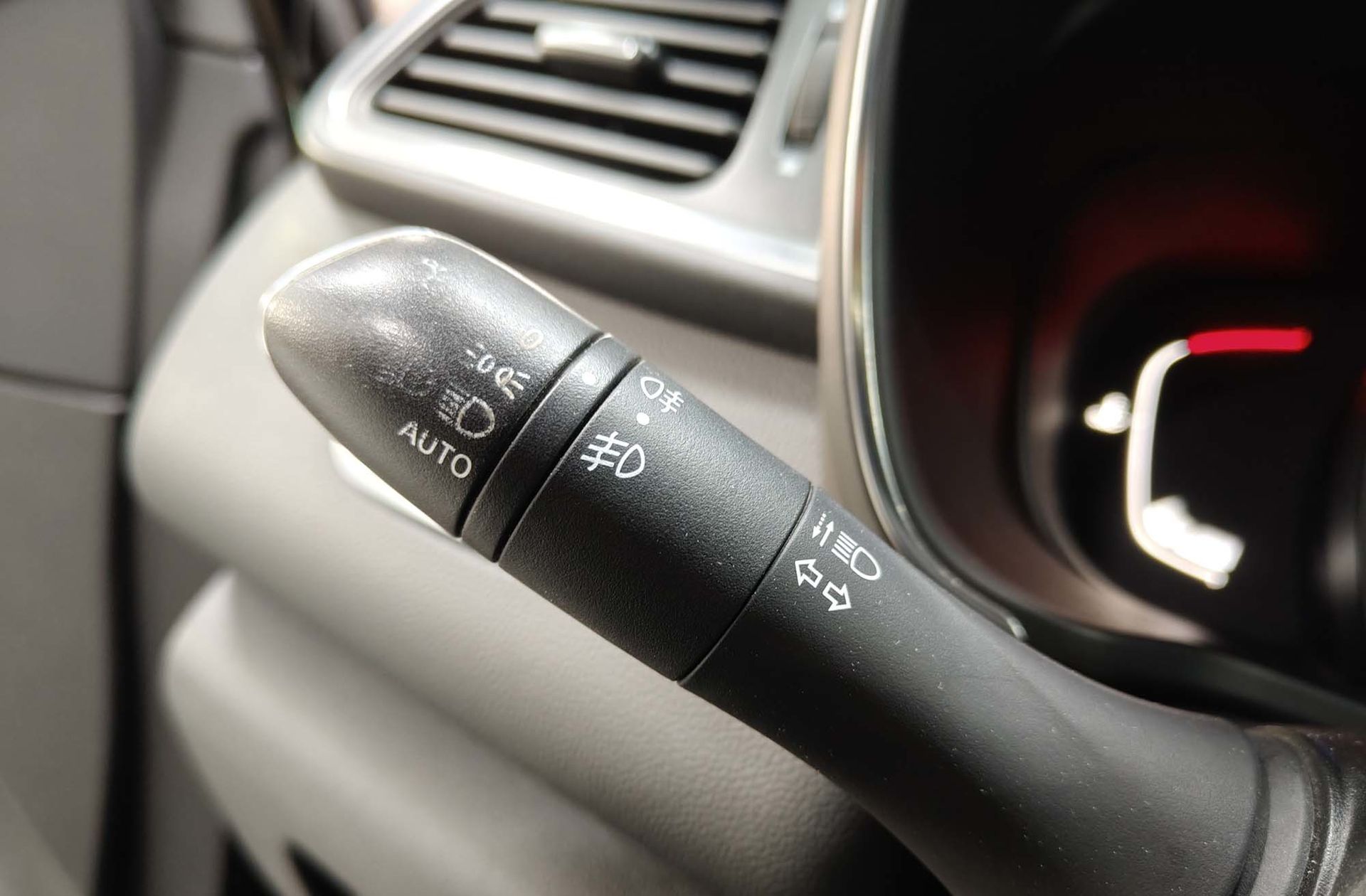 Renault Kadjar Zen TCe GPF - foto 23