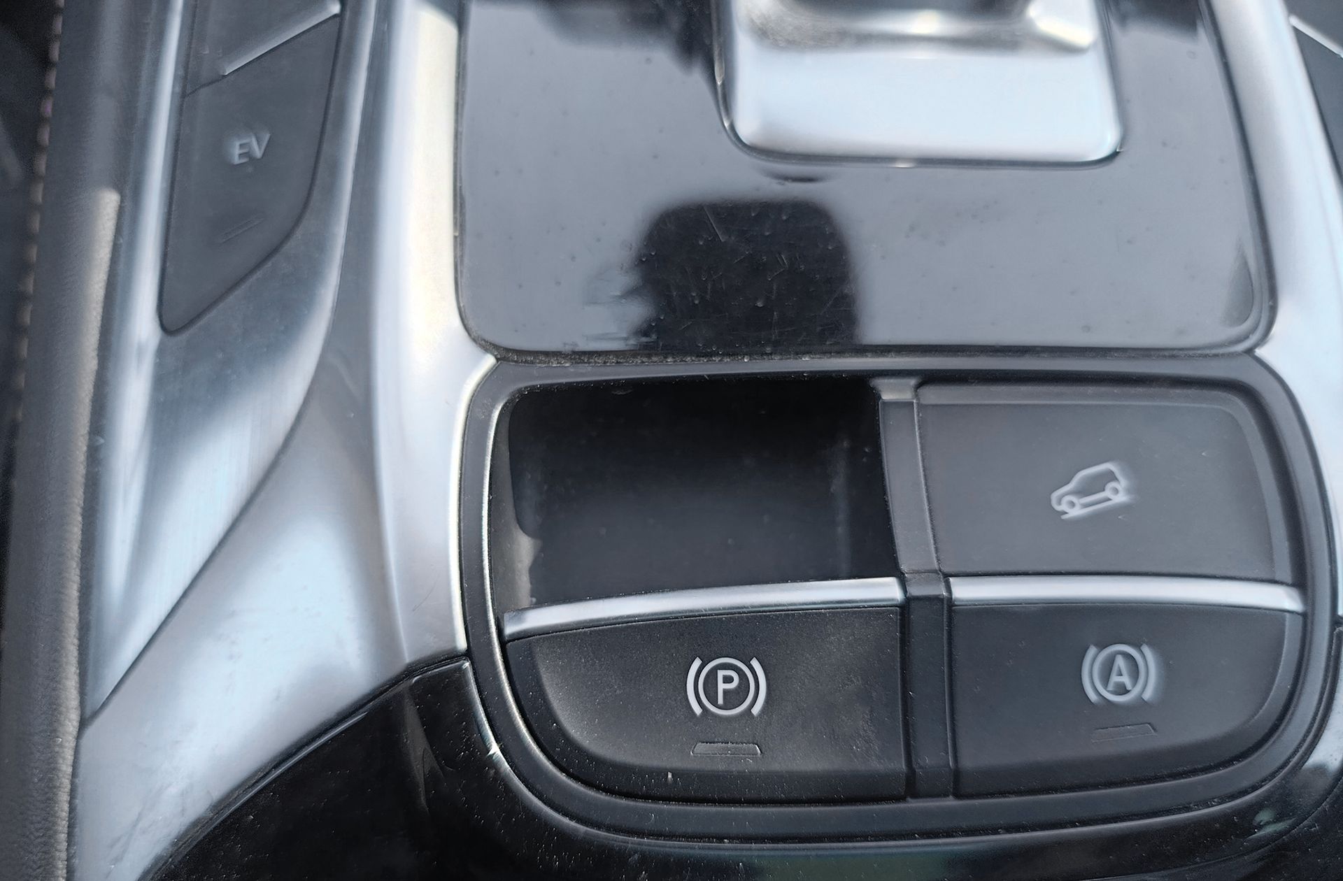 MG EHS 1.5 T-GDi PHEV Luxury - foto 34