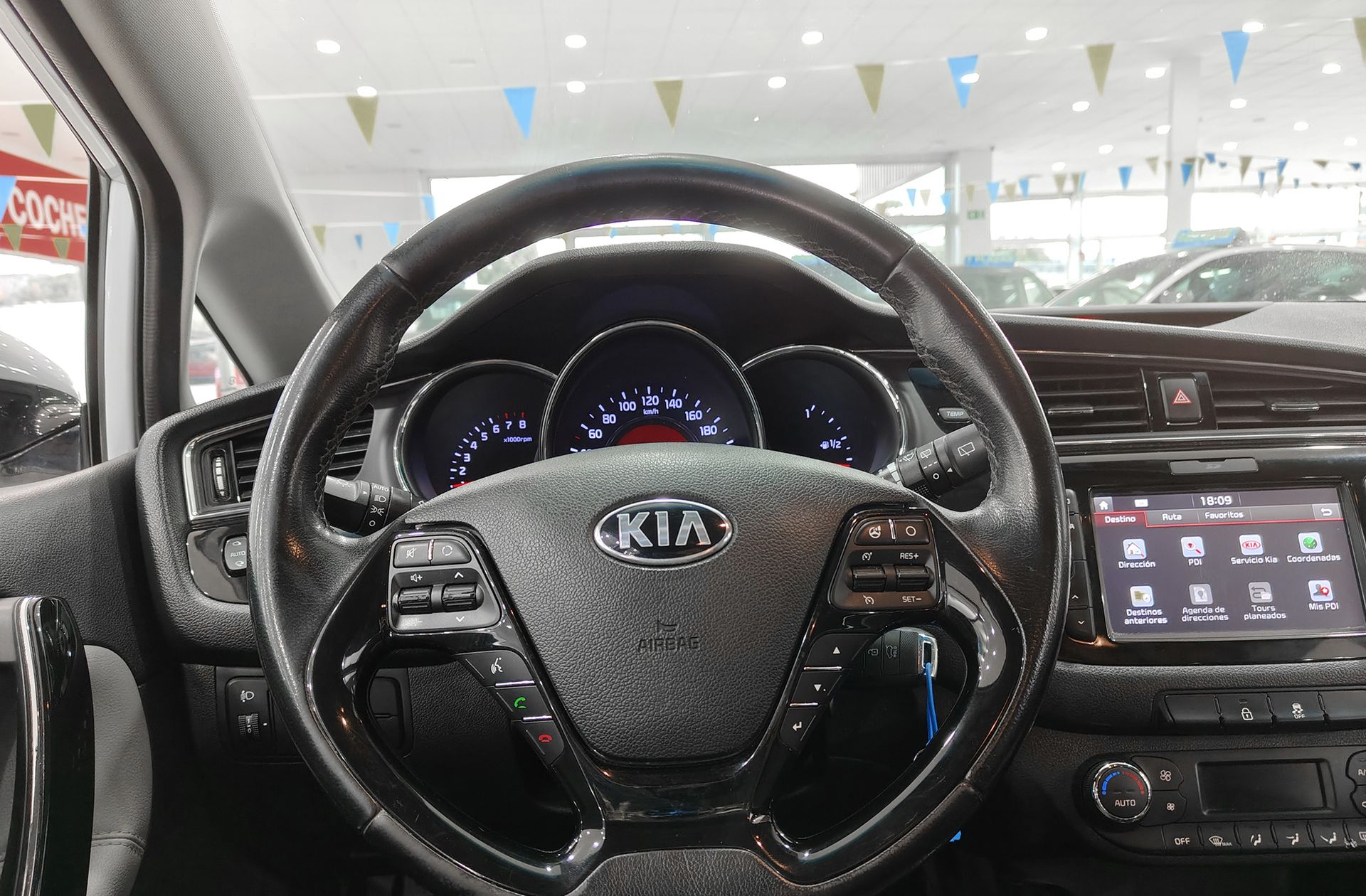 Kia Ceed 1.0 T-GDi Eco-Dynamics x-Tech - foto 24