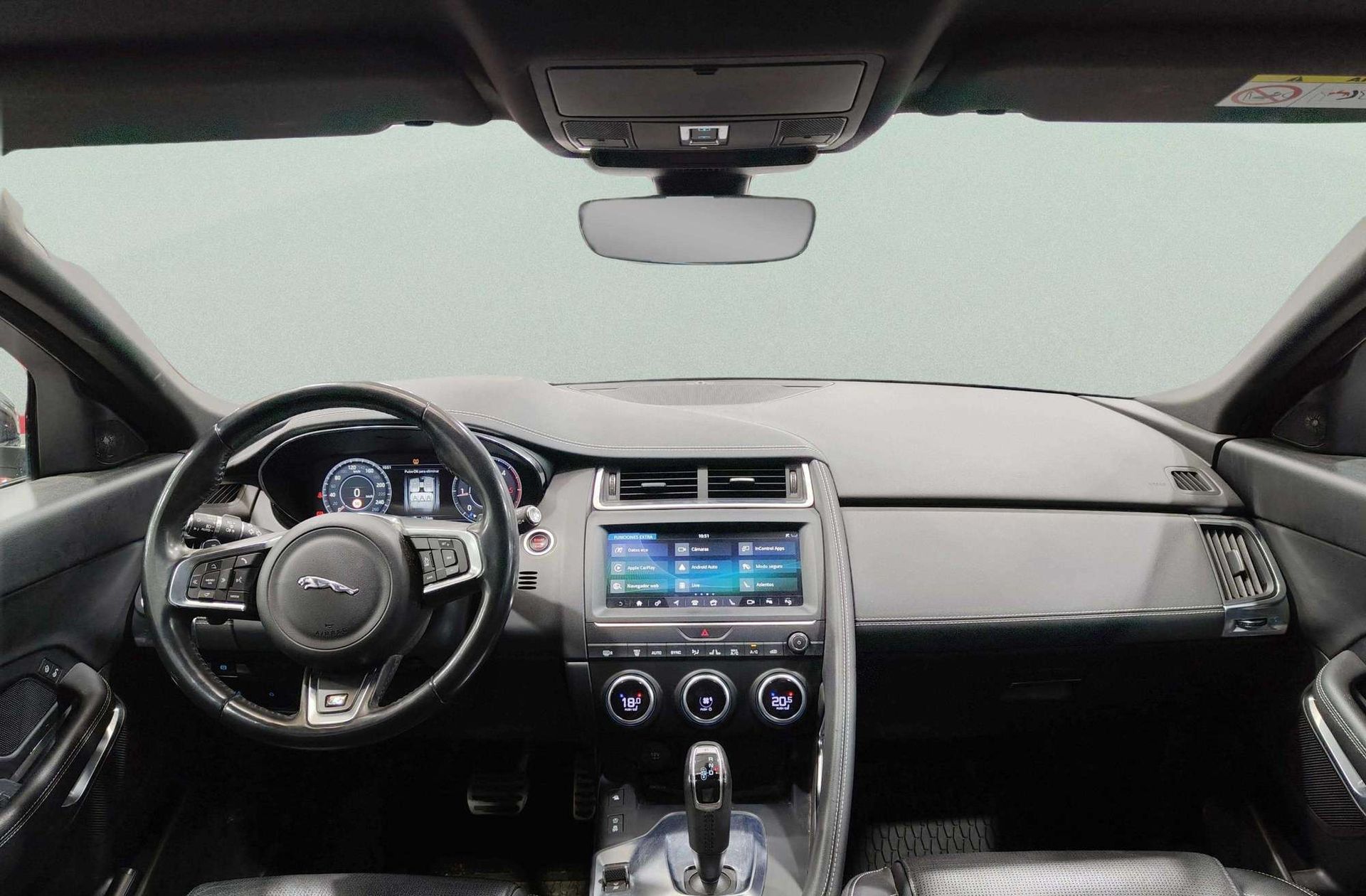 Jaguar E-Pace 2.0D R-Dynamic S 4WD - foto 9