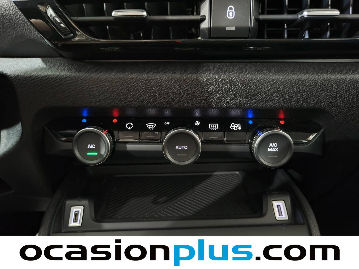 Foto Citroën C4 Citroen C4 PureTech 130 S&S 6v Feel Pack (130 CV)