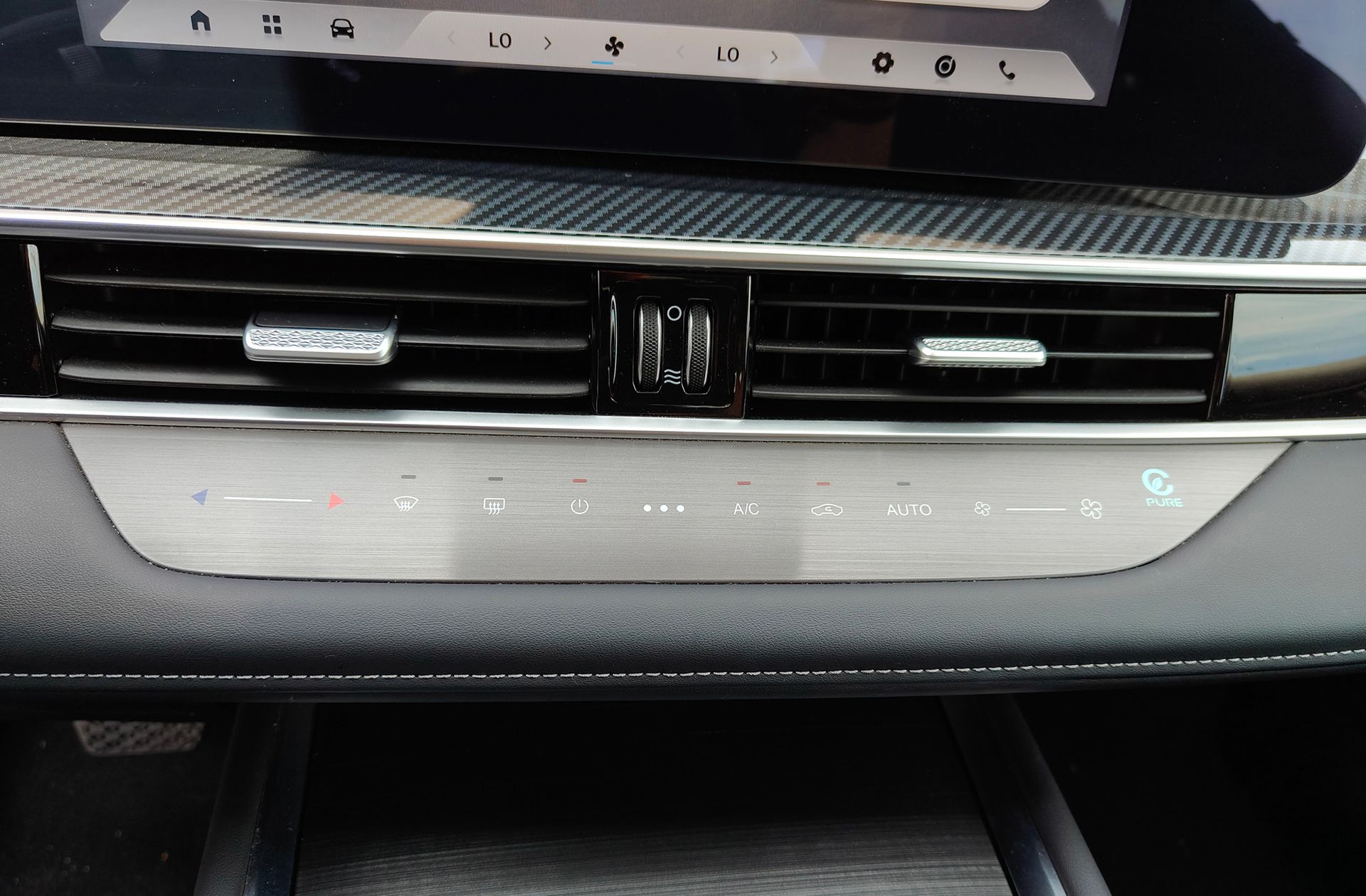 Ebro s700 1.6 T-GDi Comfort DCT - foto 26