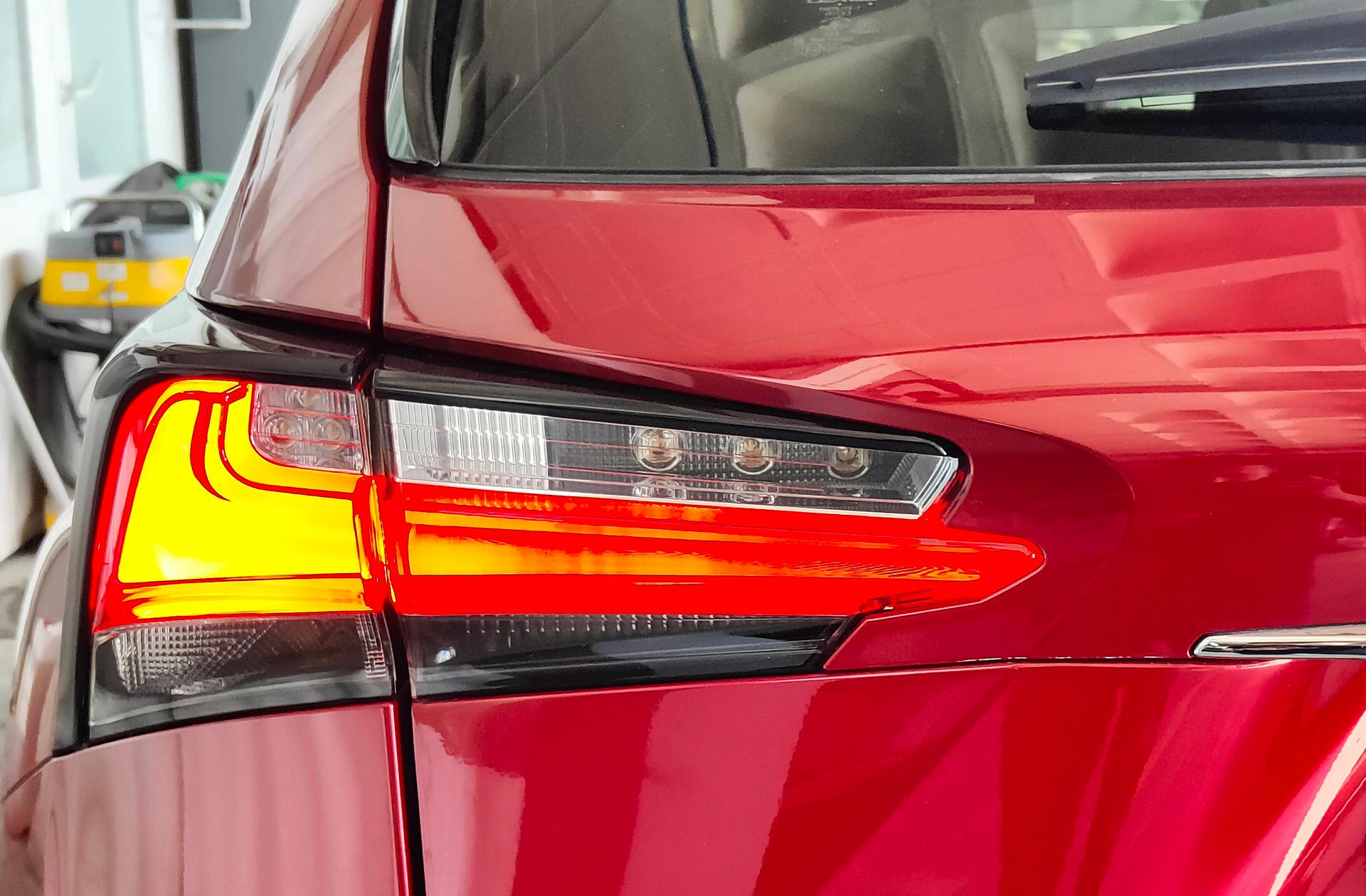 Lexus NX 2.5 300h Luxury 4WD - foto 17
