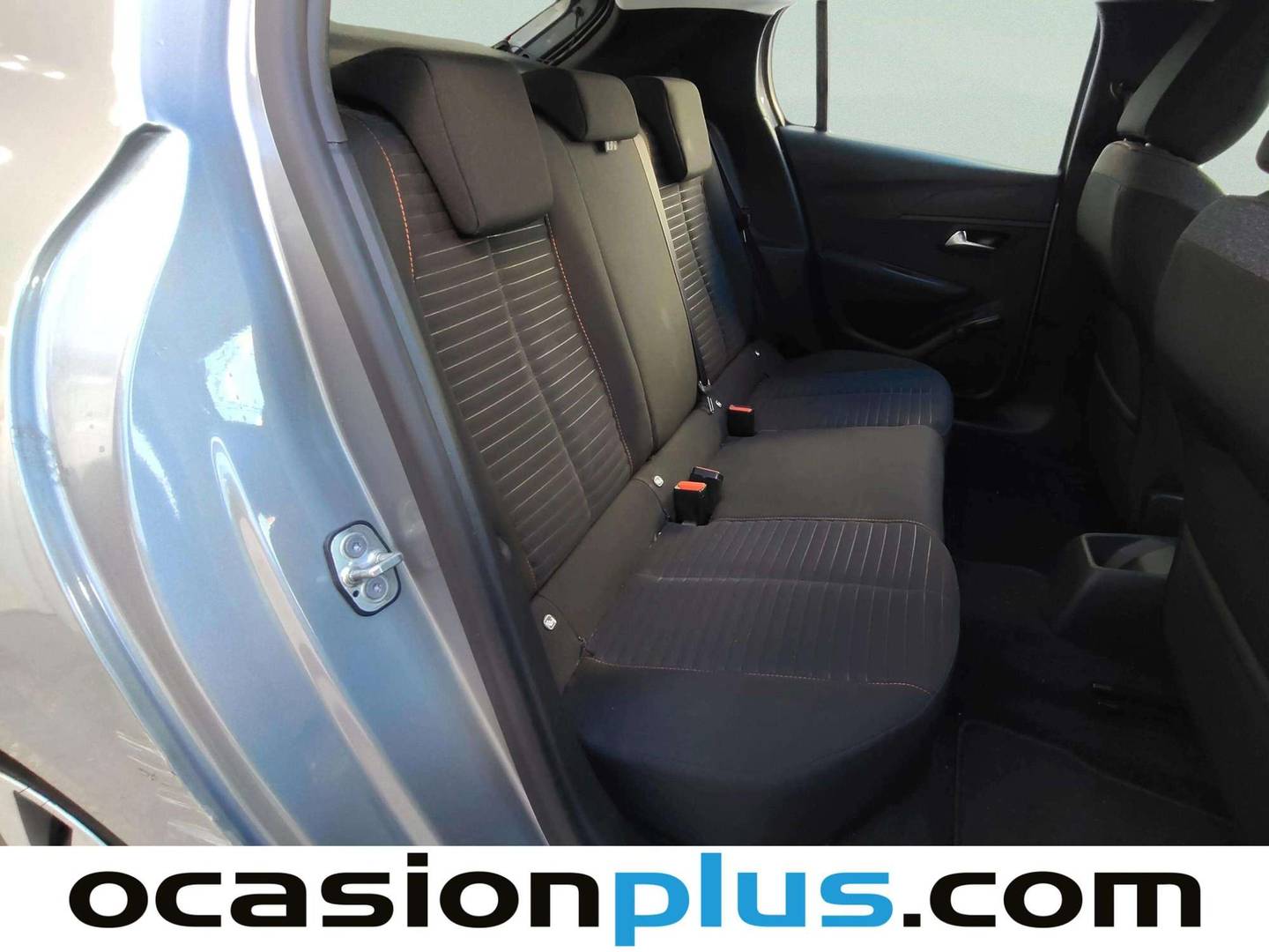 Foto Peugeot 208 Peugeot 208 PureTech 100 S&S Active (100 CV) siete plazas