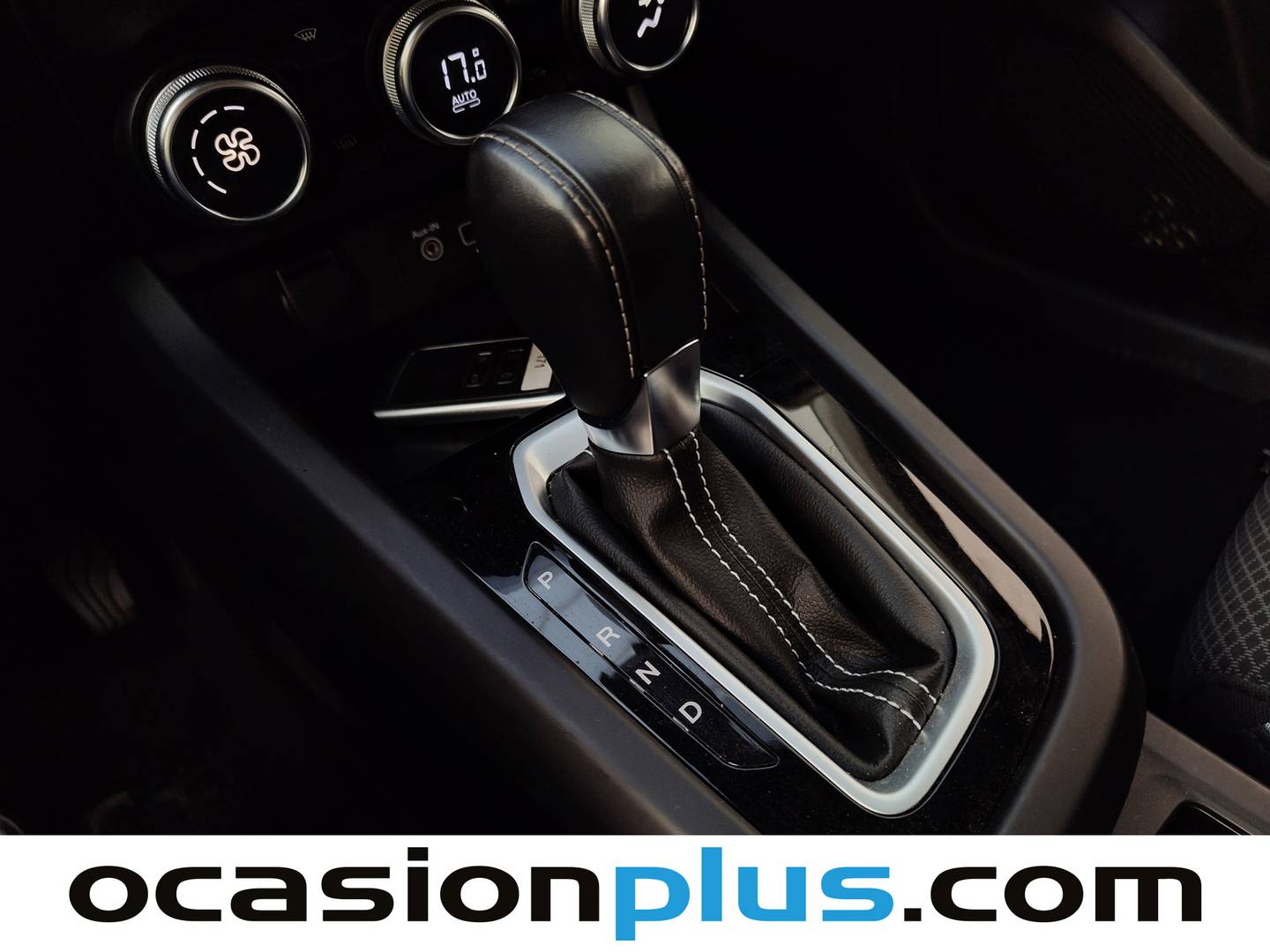 Foto Renault Arkana Renault Arkana Techno TCe 140 Mild hybrid EDC (140 CV)