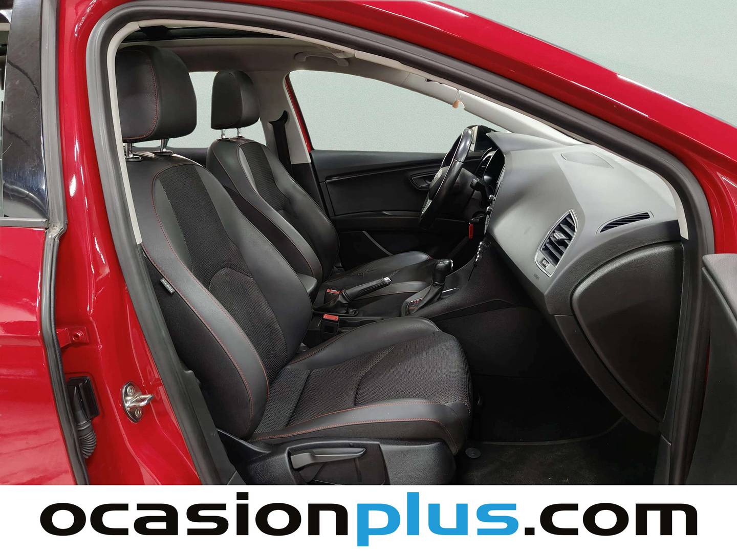 Seat León Seat León ST 2.0 TDI S&S FR DSG (150 CV) de segunda mano