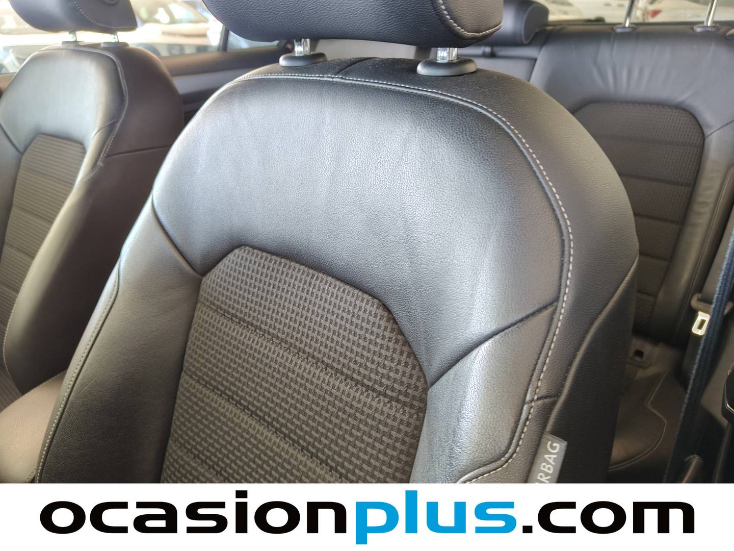 Foto Volkswagen Golf Volkswagen Golf 1.4 TSI ACT Tech BMT (150 CV) Pack R-Line