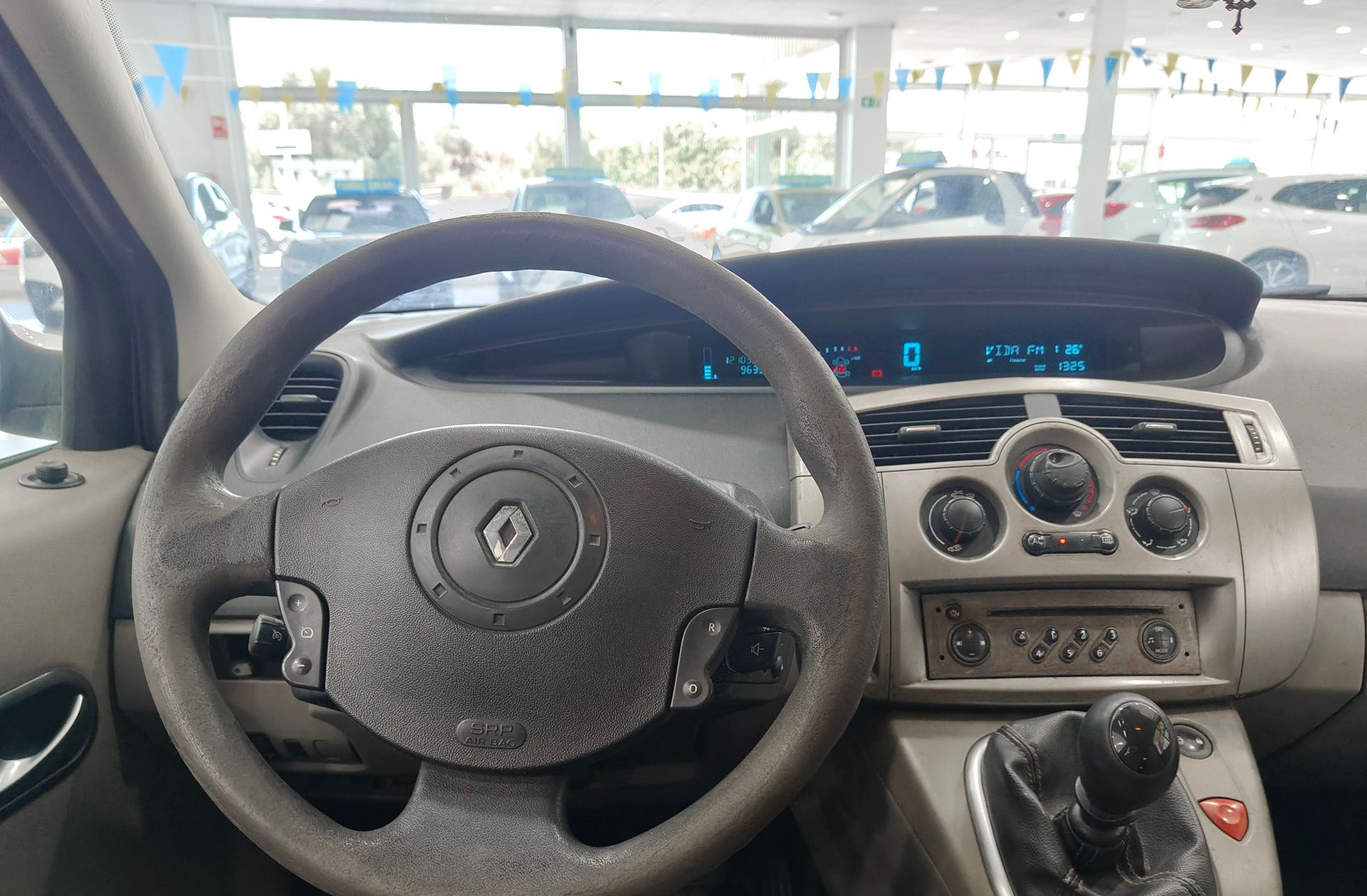 Renault Grand Scénic 1.5 dCi Emotion 7 plazas - foto 19