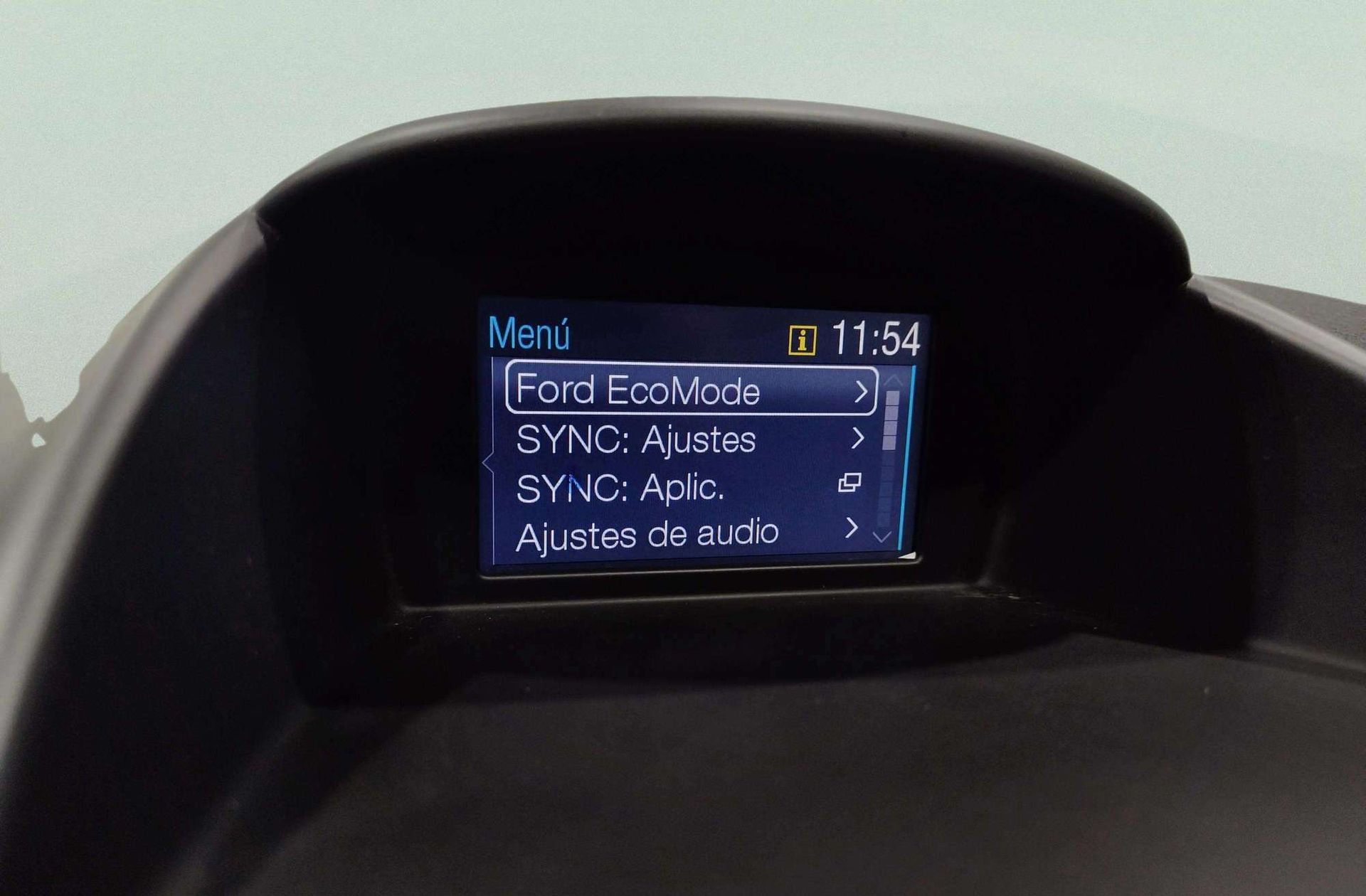 Ford Fiesta 1.0 EcoBoost Titanium - foto 29