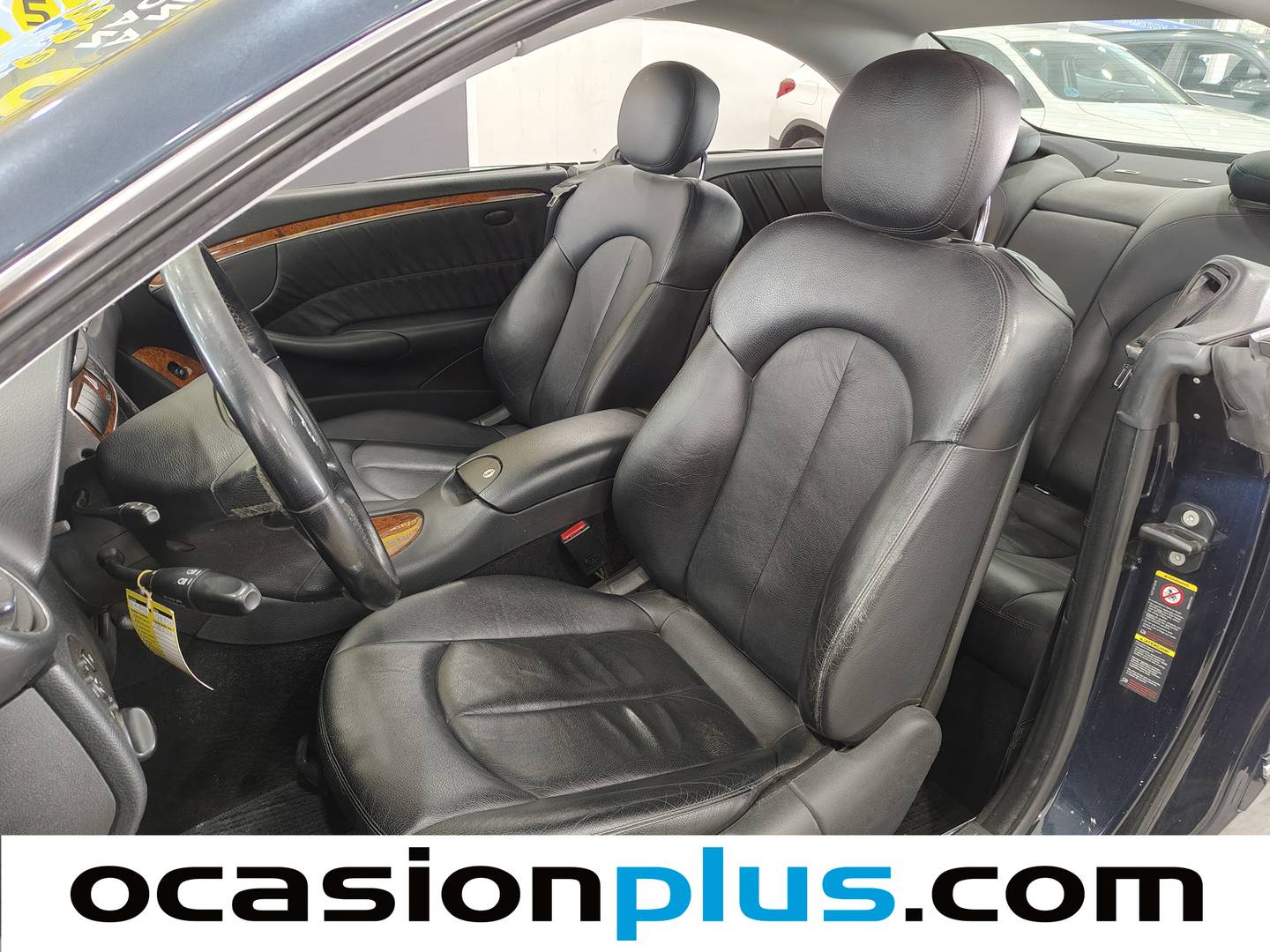 Foto asientos delanteros Mercedes Clase CLK Mercedes Clase CLK 280 Elegance (231 CV)