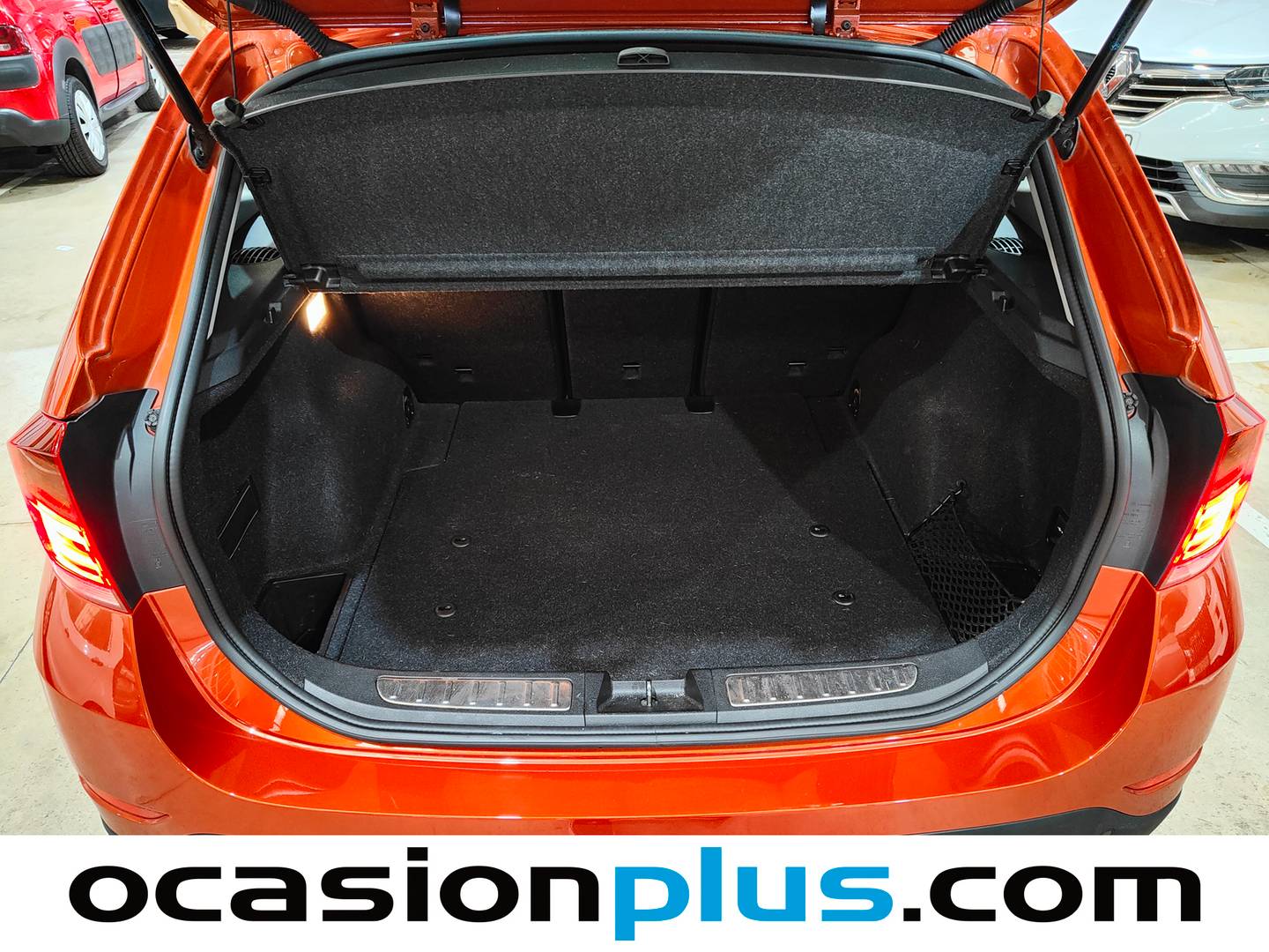 Fotos maletero BMW X1 BMW X1 sDrive16d (116 CV)
