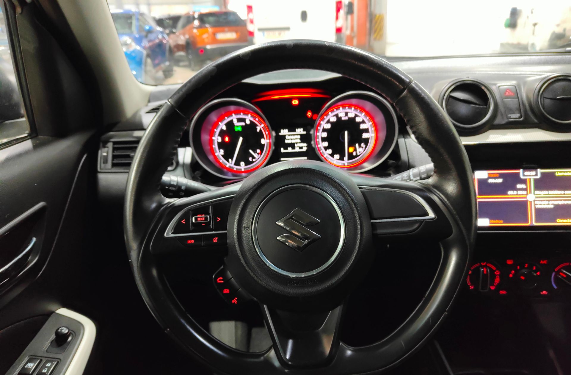 Suzuki Swift 1.2 GLE Mild Hybrid - foto 19