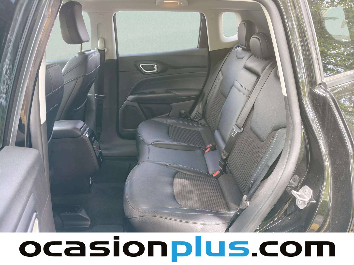 Foto asientos traseros Jeep Compass Jeep Compass 1.5 MHEV Limited DCT (130 CV)
