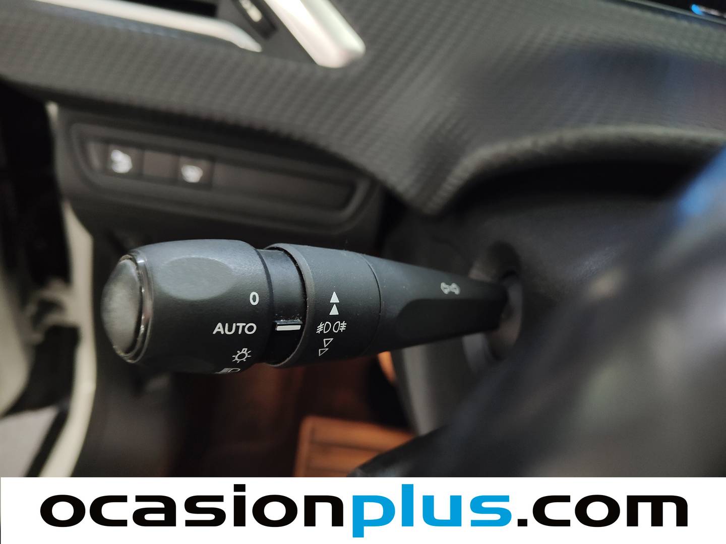 Peugeot 2008 Peugeot 2008 PureTech 110 S&S Allure EAT6 (110 CV) 2019
