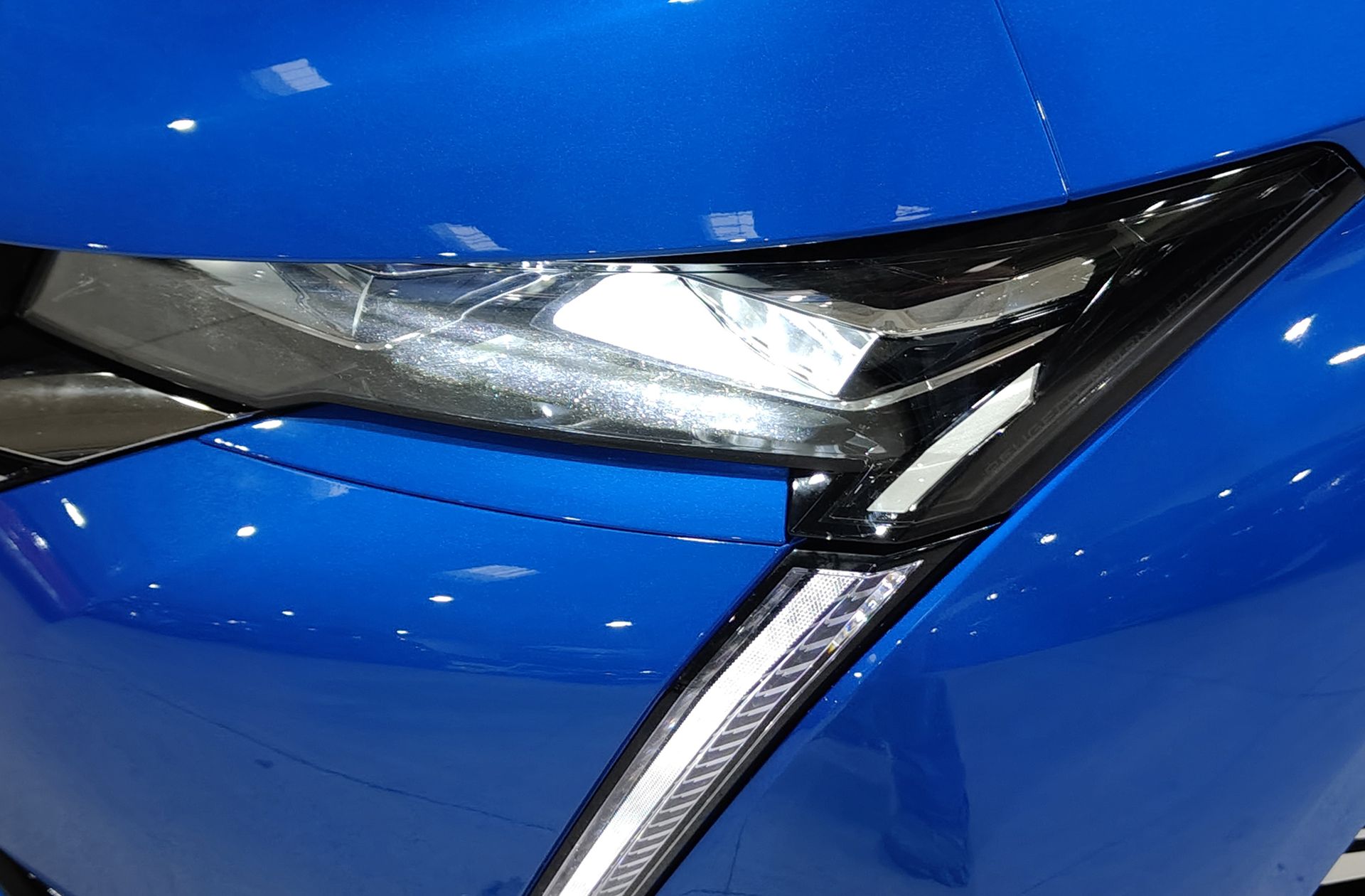 Peugeot 308 BlueHDi 130 GT EAT8 - foto 15