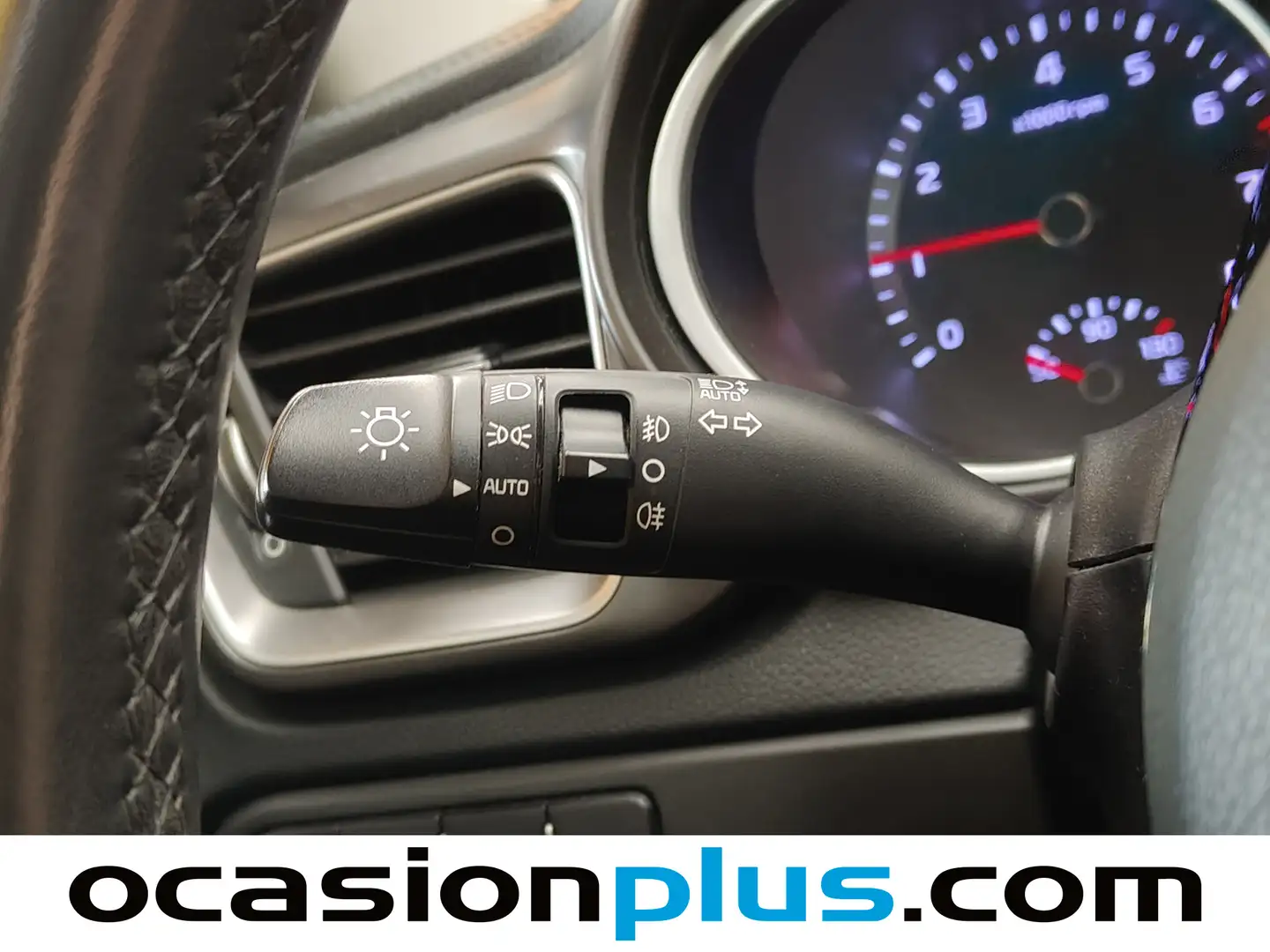 Foto KIA Ceed Kia Ceed 1.0 T-GDi Drive (120 CV)