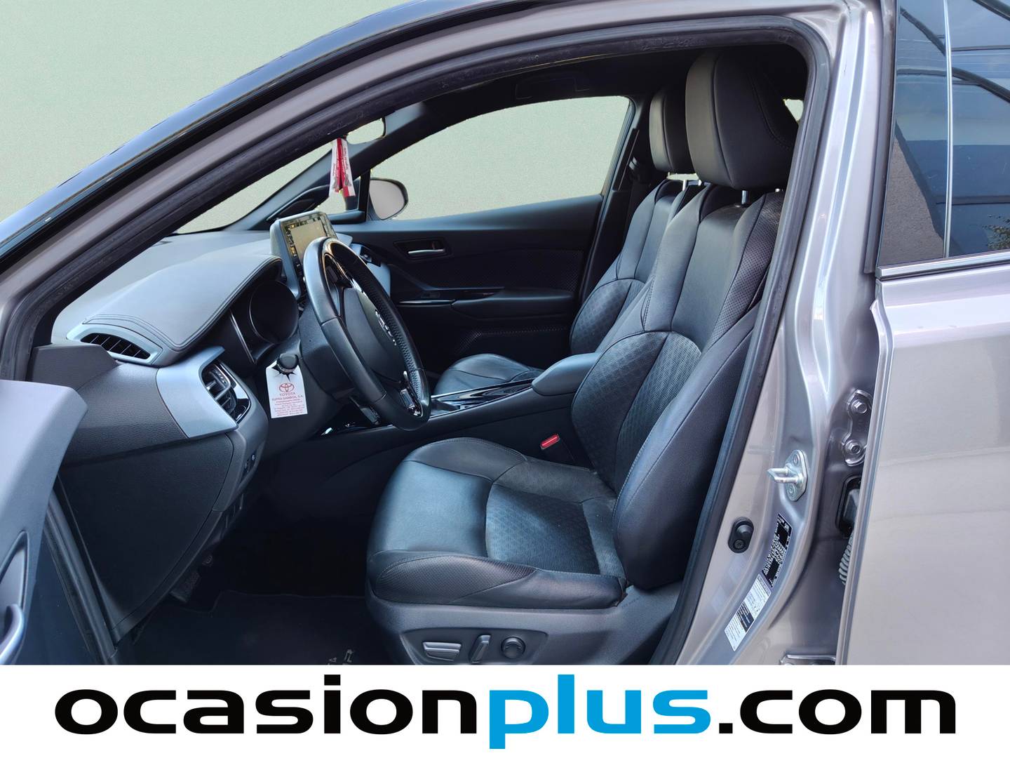 Foto asientos delanteros Toyota C-HR Toyota C-HR 180H Advance Luxury (184 CV)