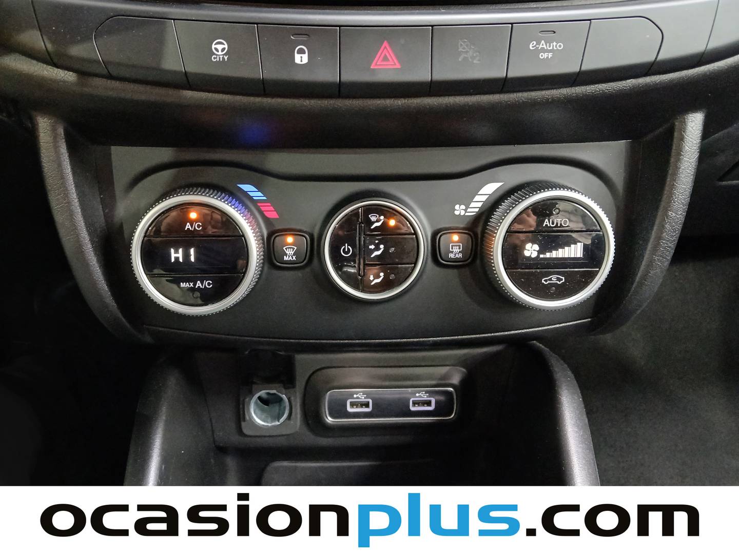 Extras y acabados del Fiat Tipo Fiat Tipo 1.5 Hybrid City Cross DCT (130 CV)