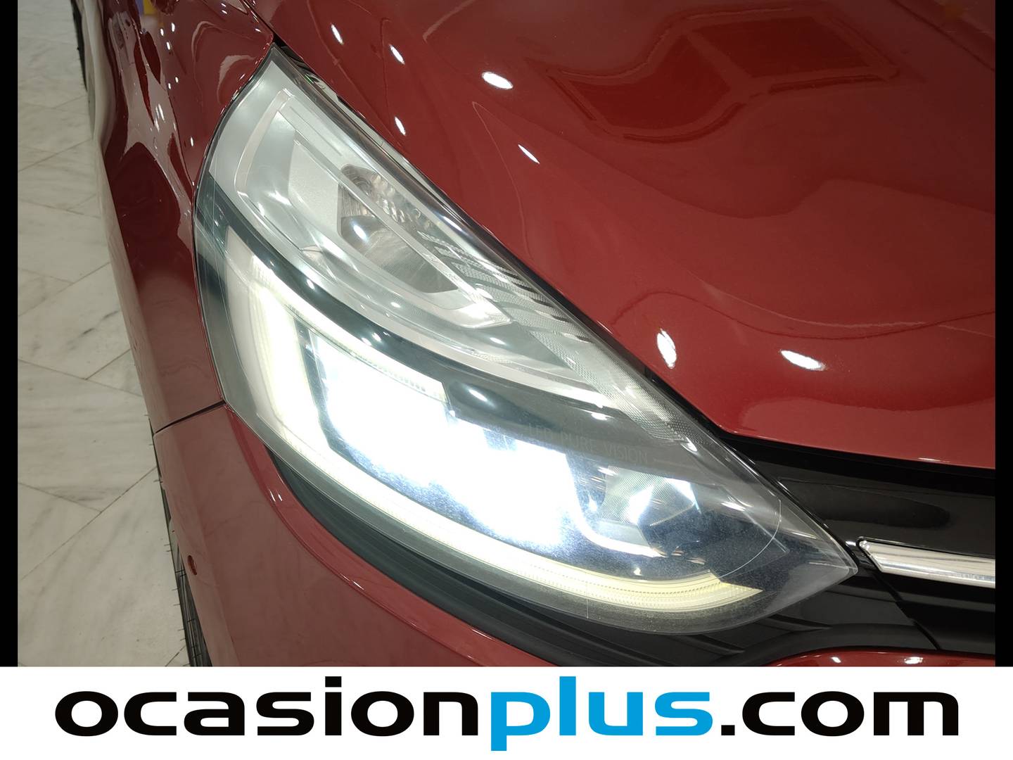 Extras y acabados del Renault Clio Renault Clio dCi 90 Wolfnoir Energy EDC (90 CV)