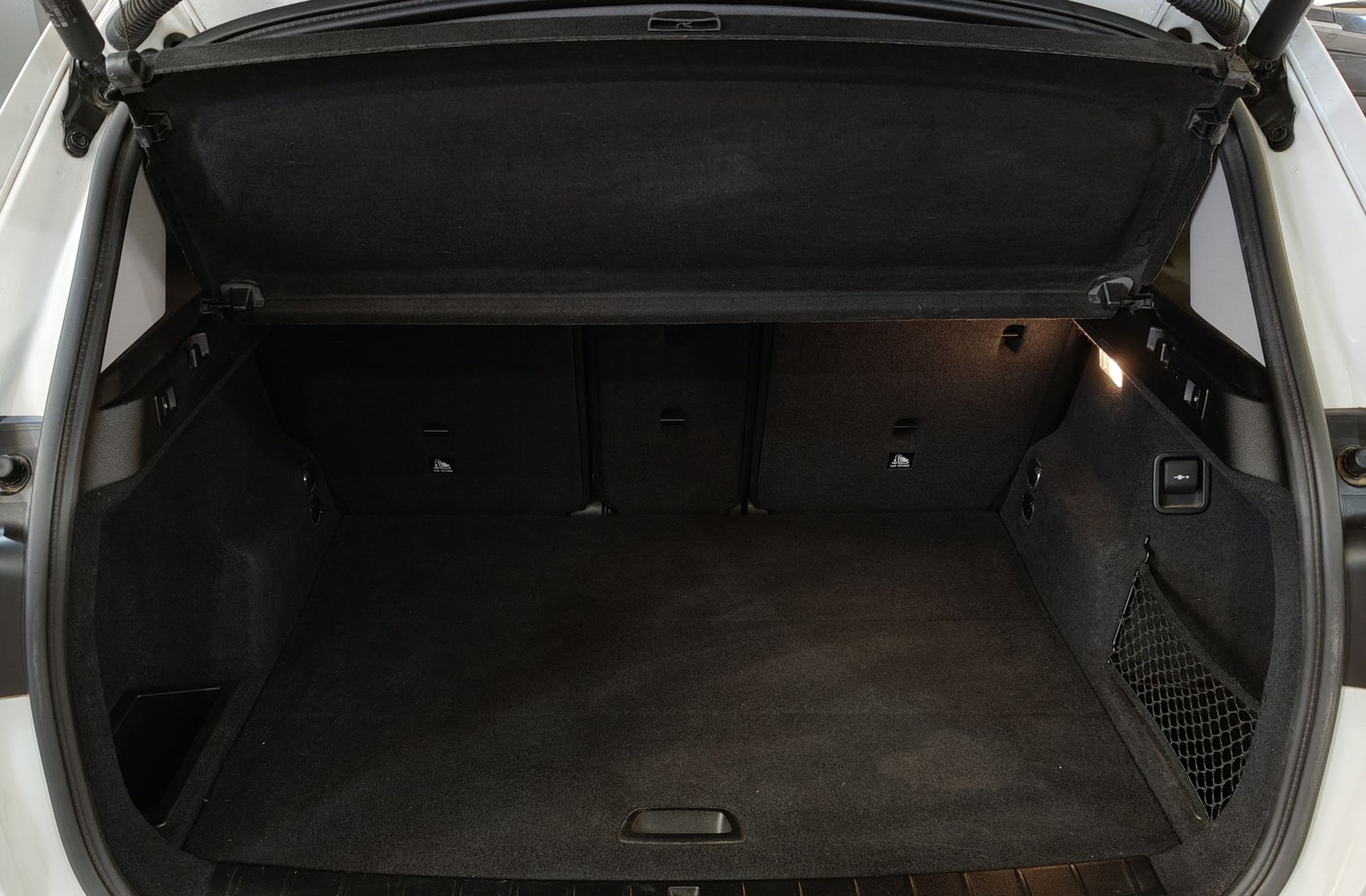 BMW X1 sDrive18i - foto 18
