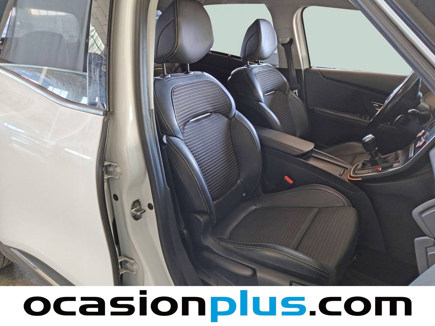 Foto Renault Grand Scénic Renault Grand Scenic Zen TCe (130 CV) 7 Plazas