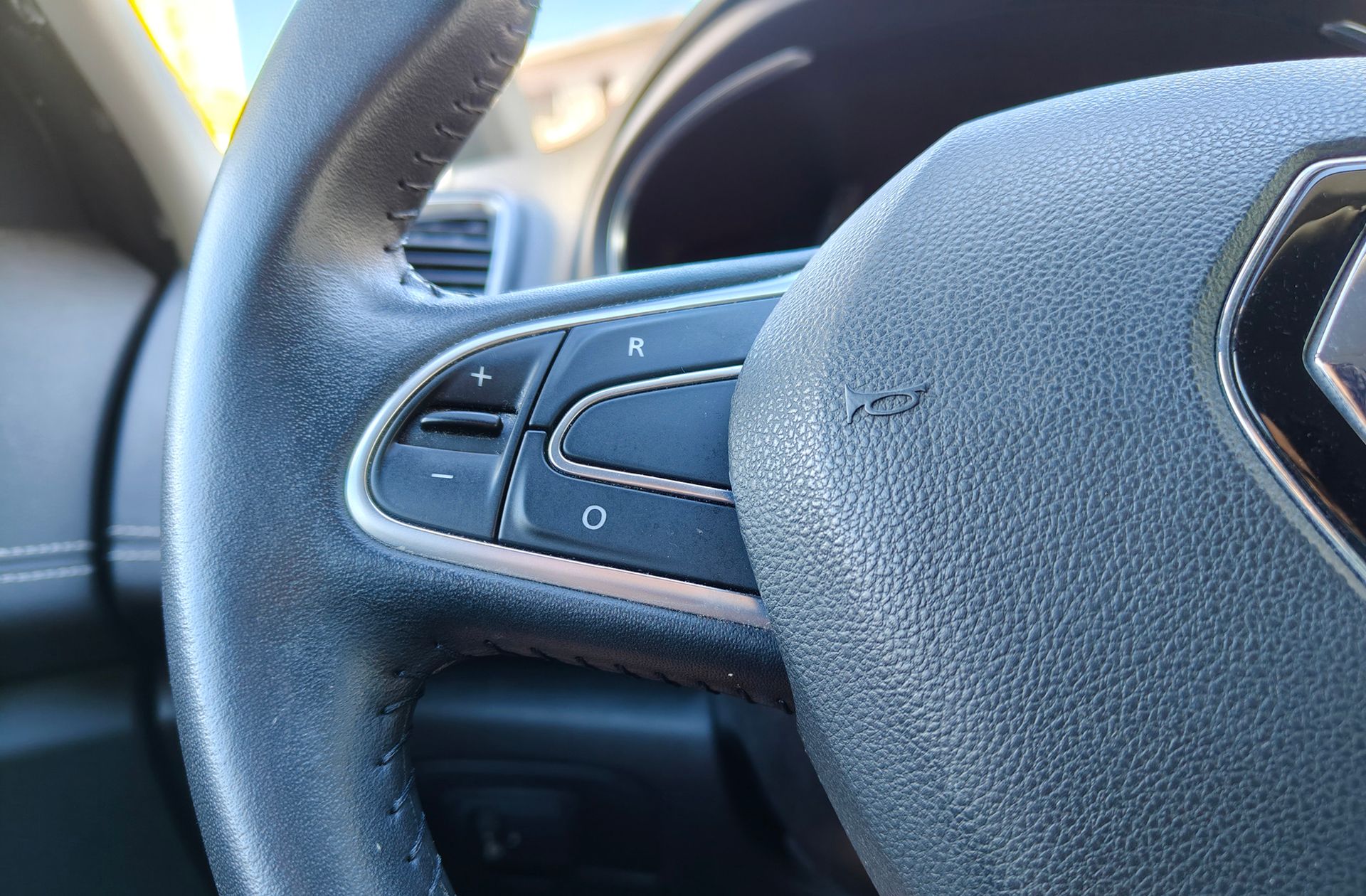 Renault Grand Scénic Zen TCe GPF 7 plazas - foto 34