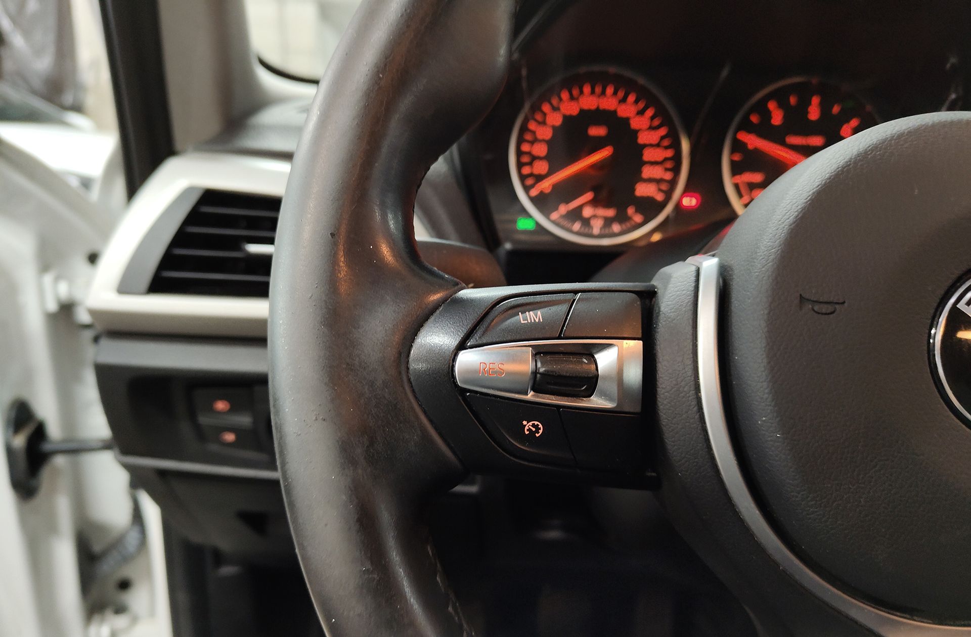 BMW Serie 1 116d - foto 27