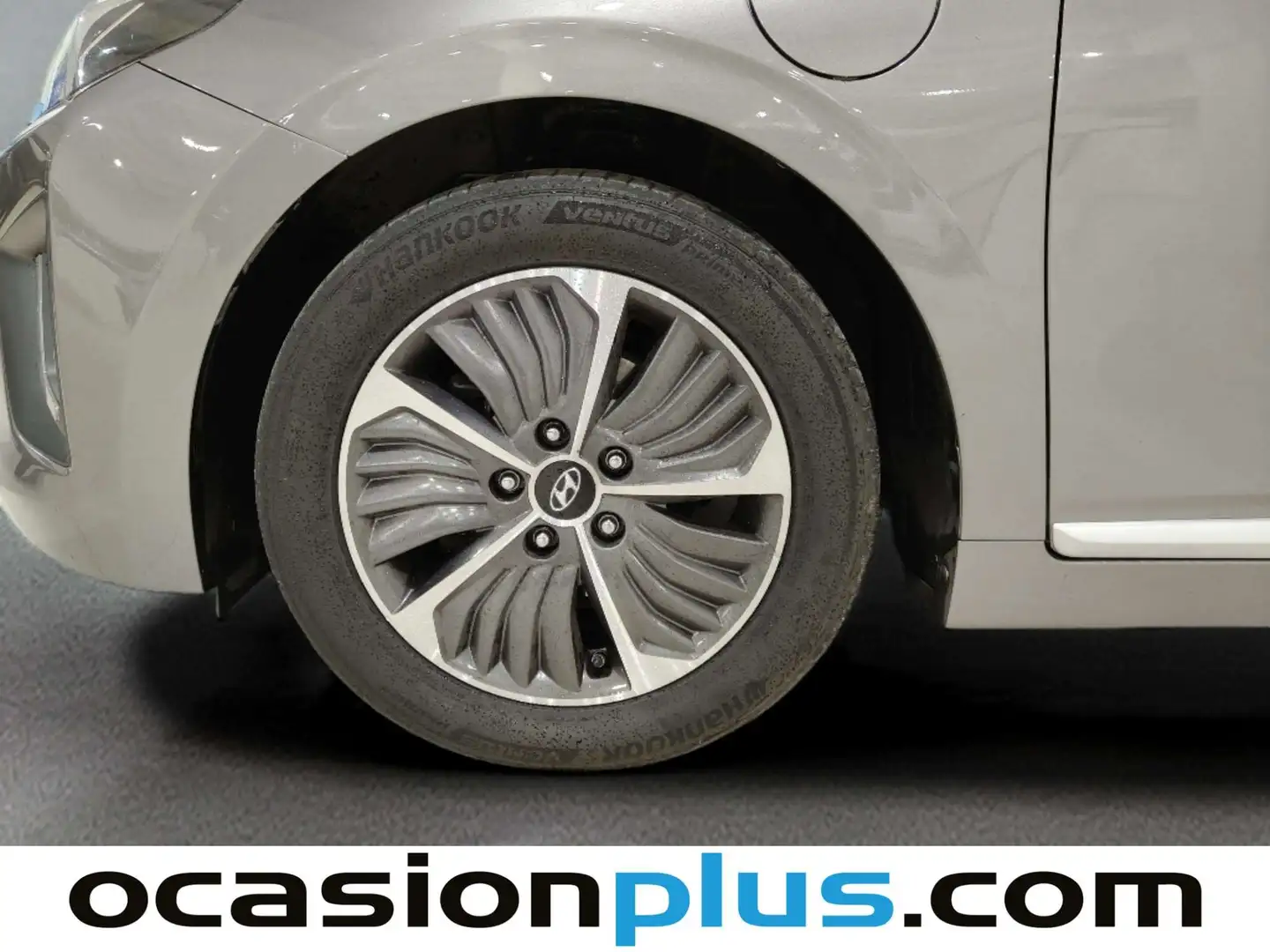 Foto Hyundai IONIQ Hyundai Ioniq 1.6 GDI PHEV Tecno DCT (141 CV)