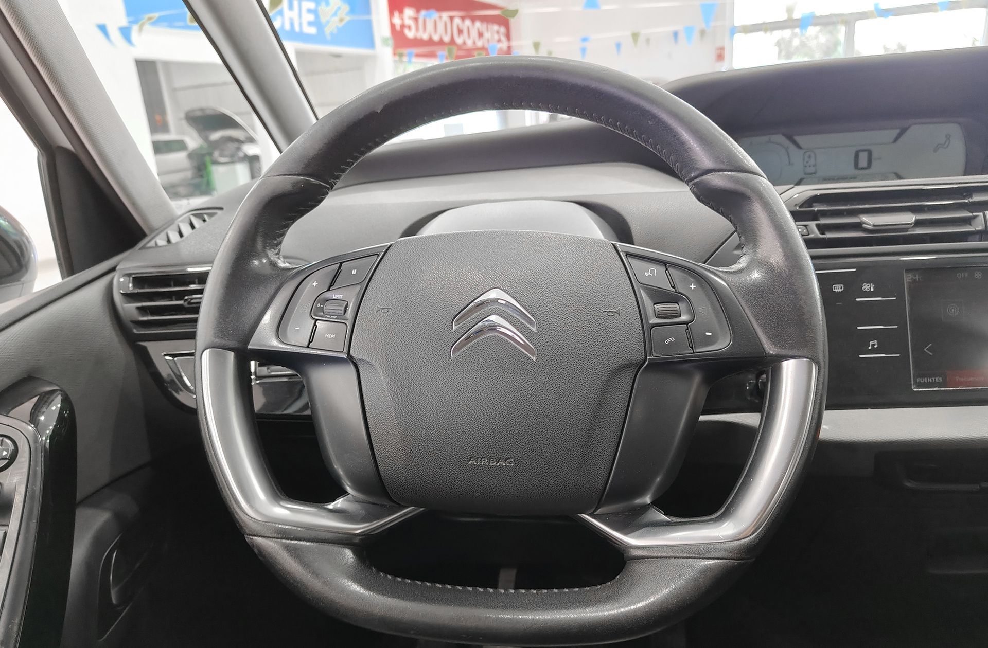 Citroën C4 Grand SpaceTourer BlueHDi 130 Live - foto 24