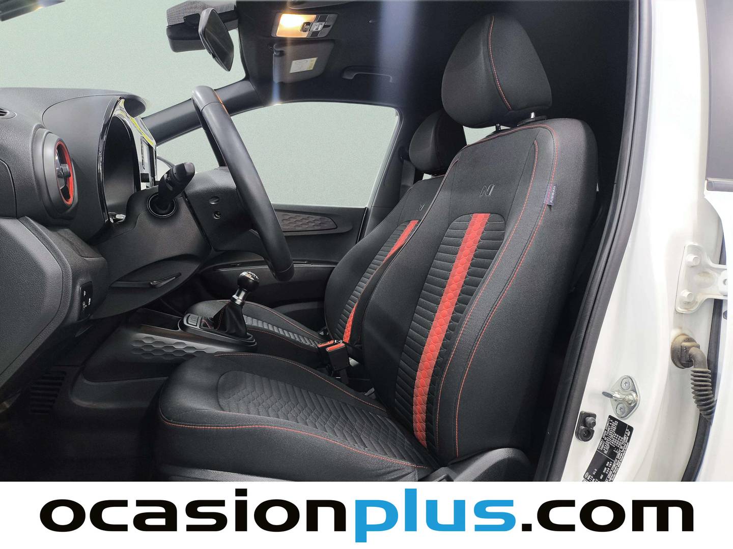 Foto asientos delanteros Hyundai i10 Hyundai i10 1.2 N Line (84 CV)