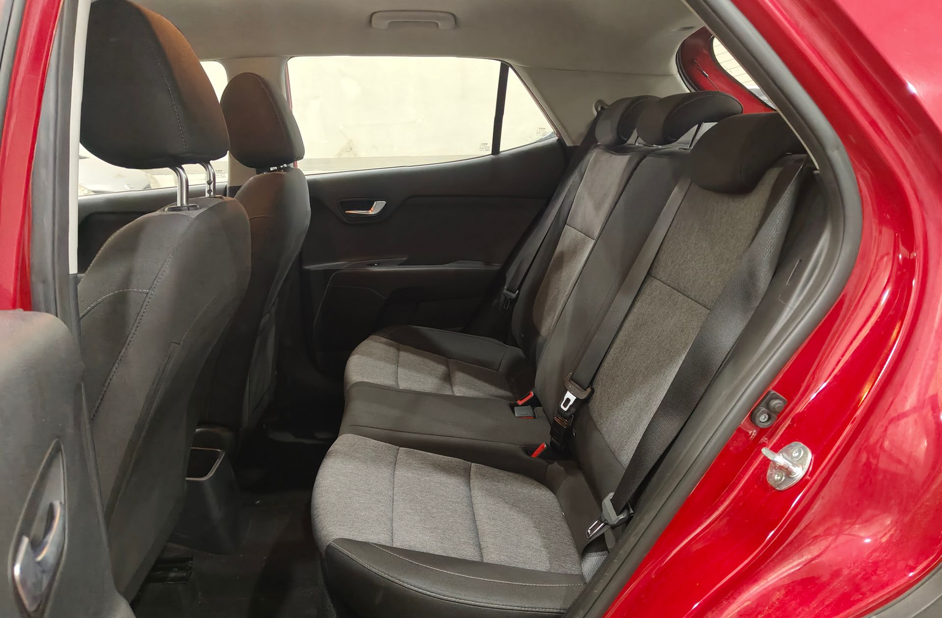 Kia Stonic 1.0 T-GDi Drive - foto 11