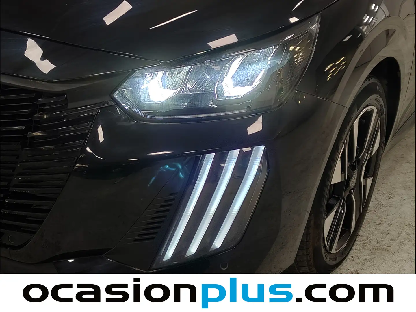 Foto Peugeot 208 Peugeot 208 PureTech 100 Allure  (100 CV)