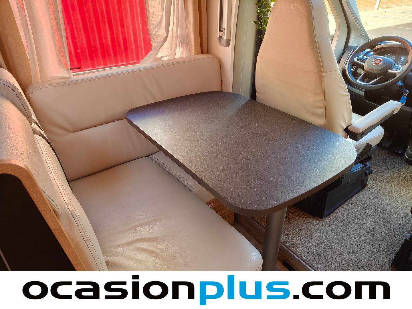 Pilote P746 Pilote P746 Exclusive Edition (140 CV) 4 Plazas 2024