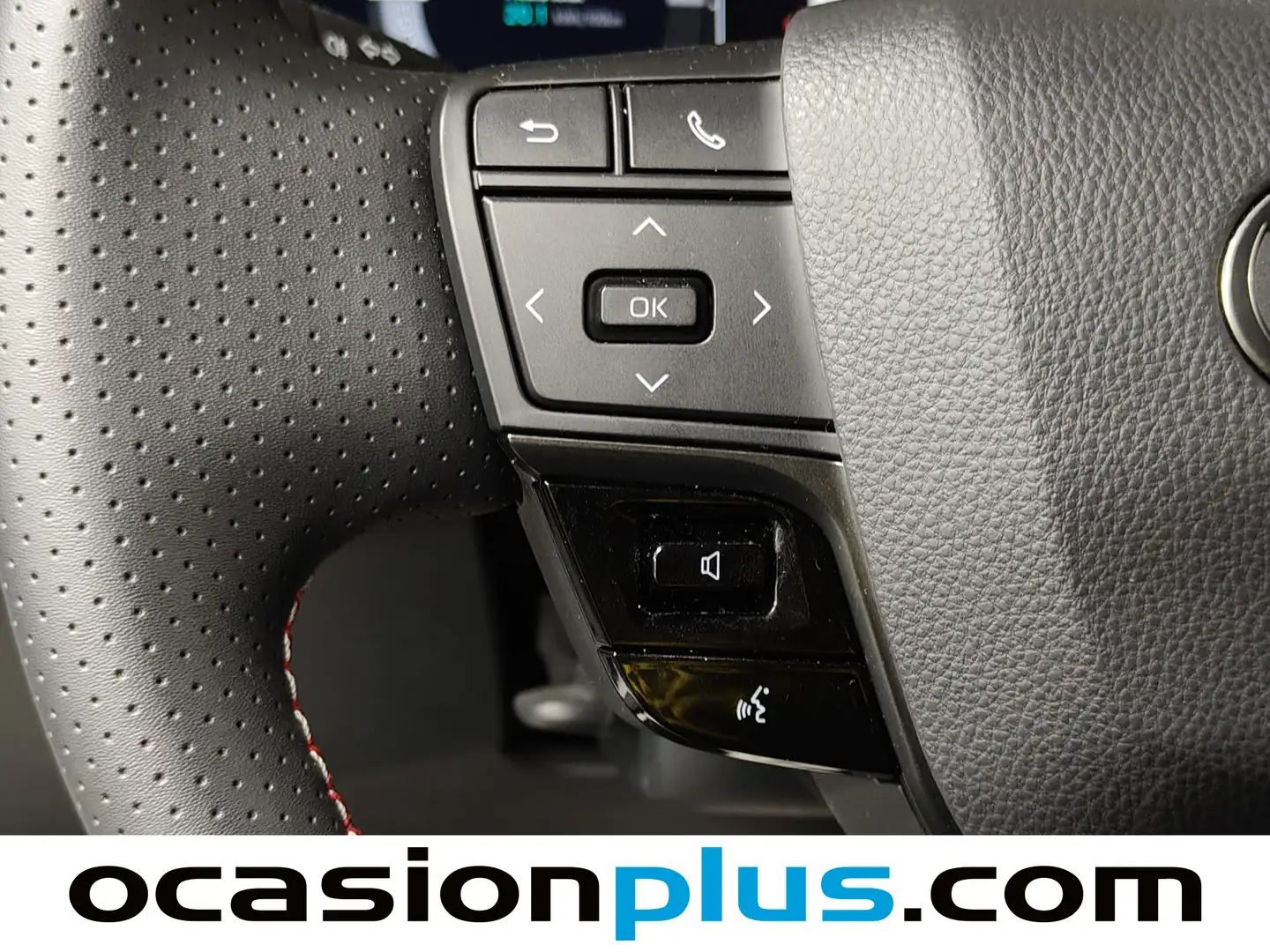 Foto Toyota C-HR TOYOTA C-HR 220PH GR Sport (223 CV)