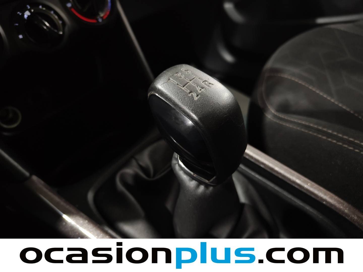 Foto Peugeot 2008 Peugeot 2008 BlueHDi 100 S&S Active (100 CV)