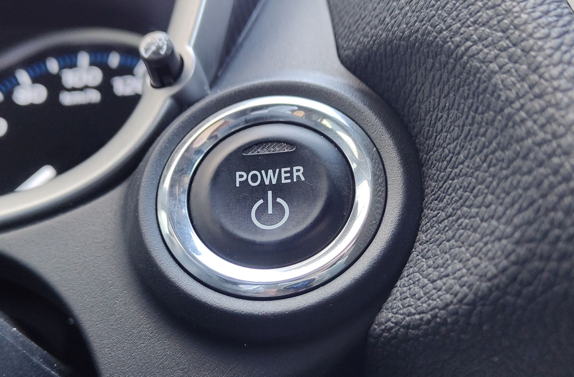 Mitsubishi Eclipse Cross 2.4 PHEV Kaiteki 4WD - foto 33