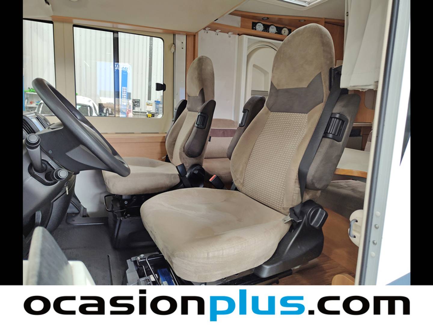 Foto Dethleffs Globeus Dethleffs Globeus 2.3 (131 CV) 4 Plazas