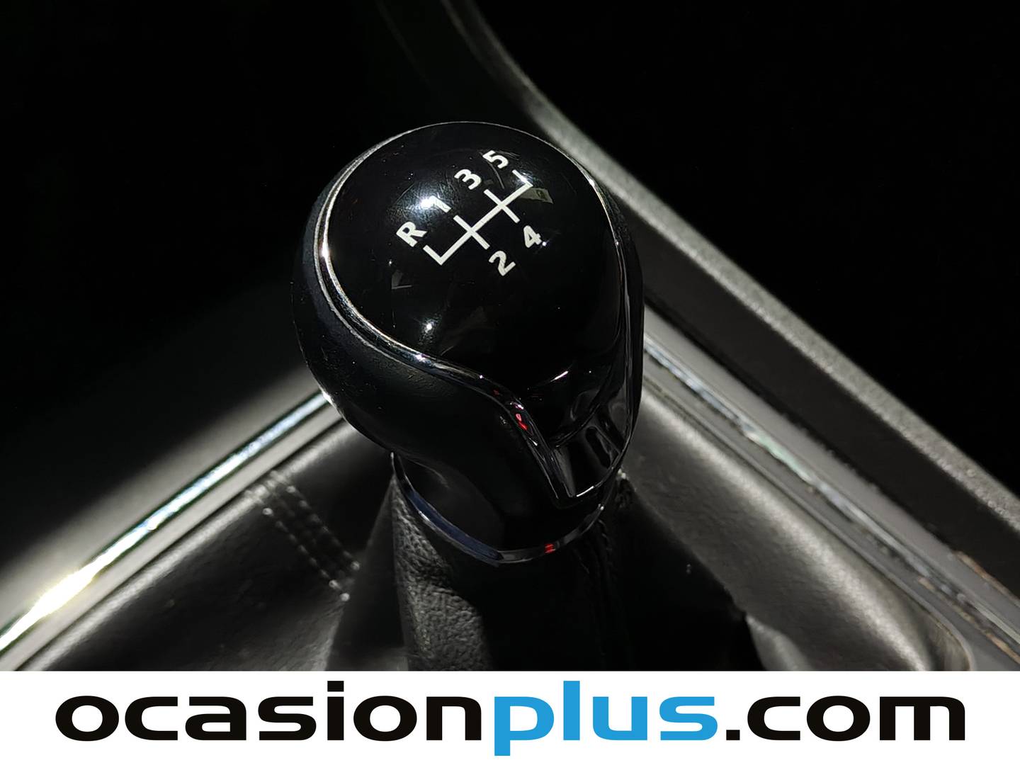 Seat León Seat León ST 1.6 TDI S&S Style (115 CV) de segunda mano