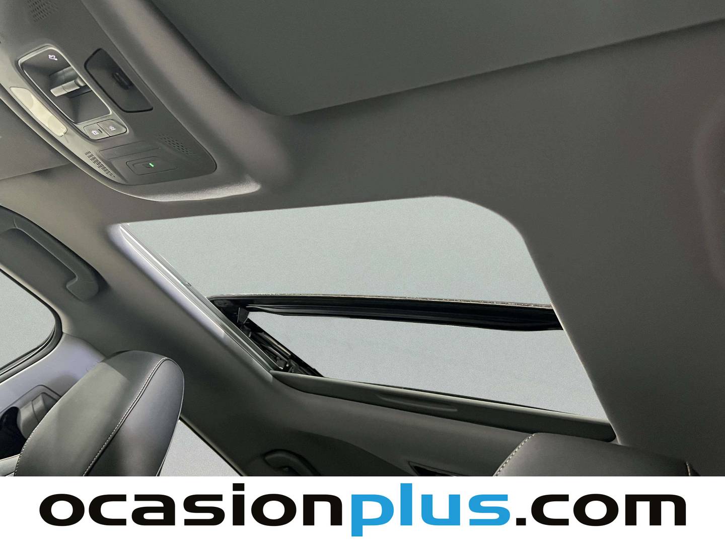 Foto OMODA 5 Omoda 5 1.6 T-GDI Premium DCT (185 CV)